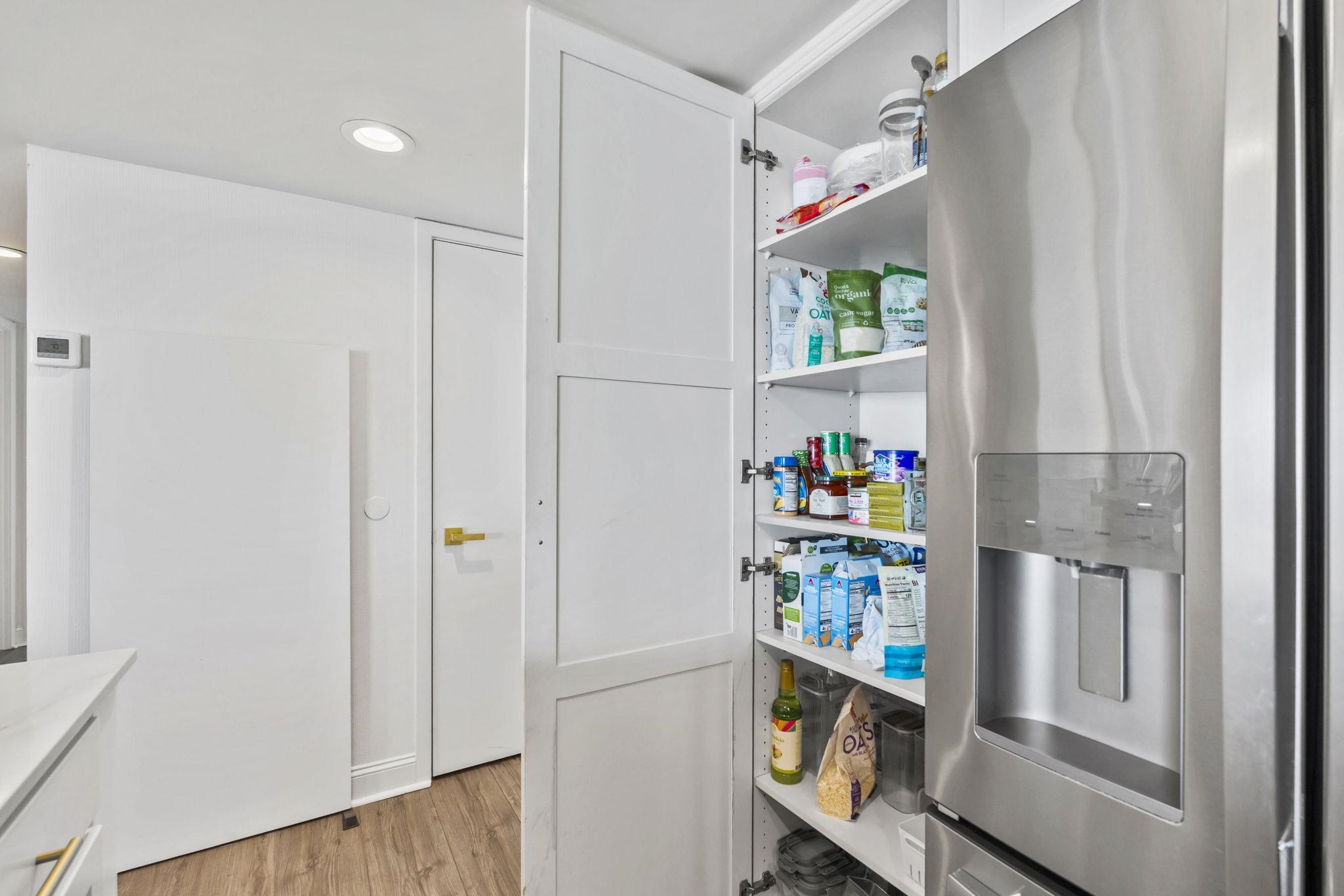 9820 Queensway Blvd. Property Photo 16