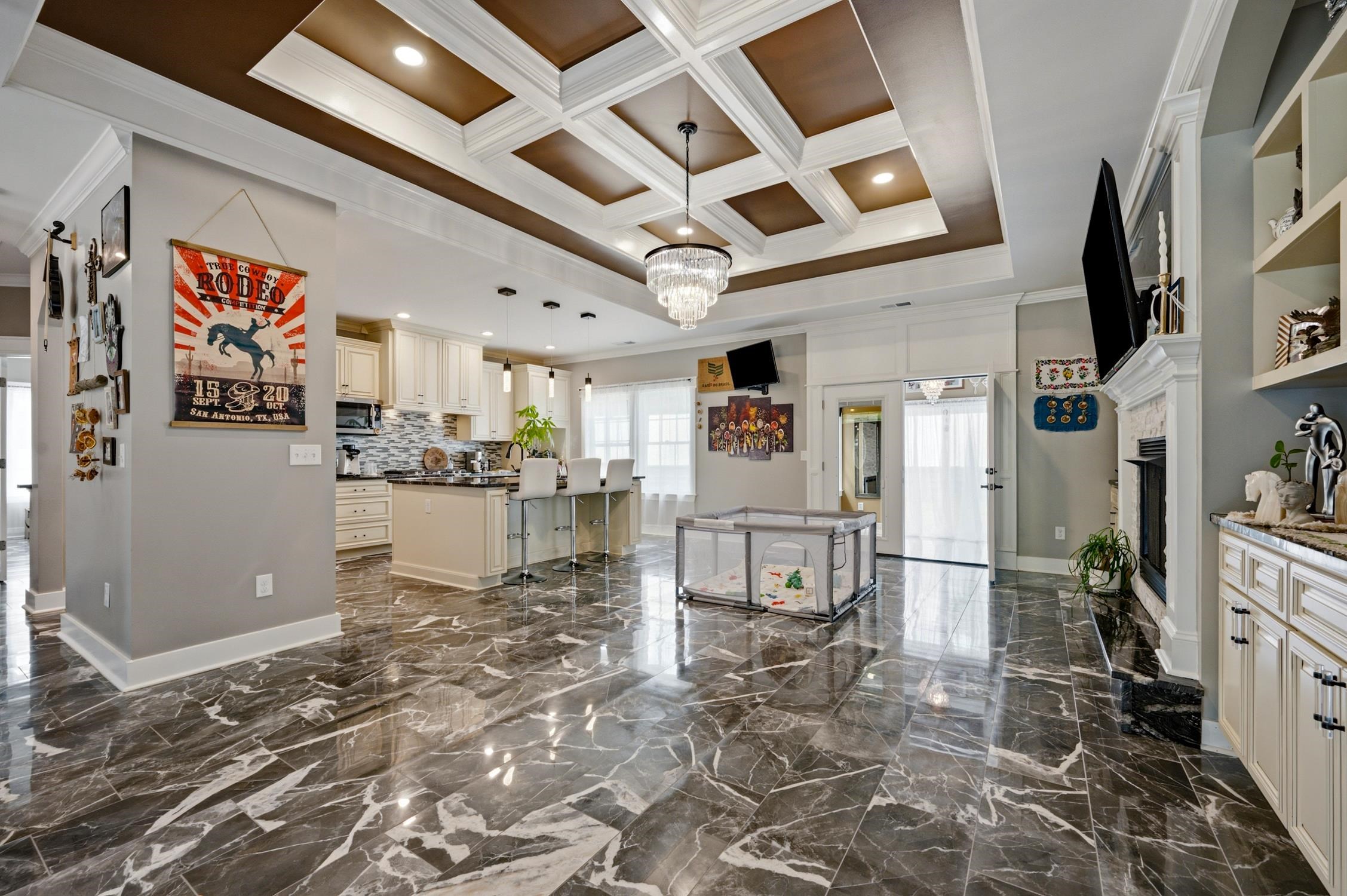 1700 Horry St. Property Photo 6