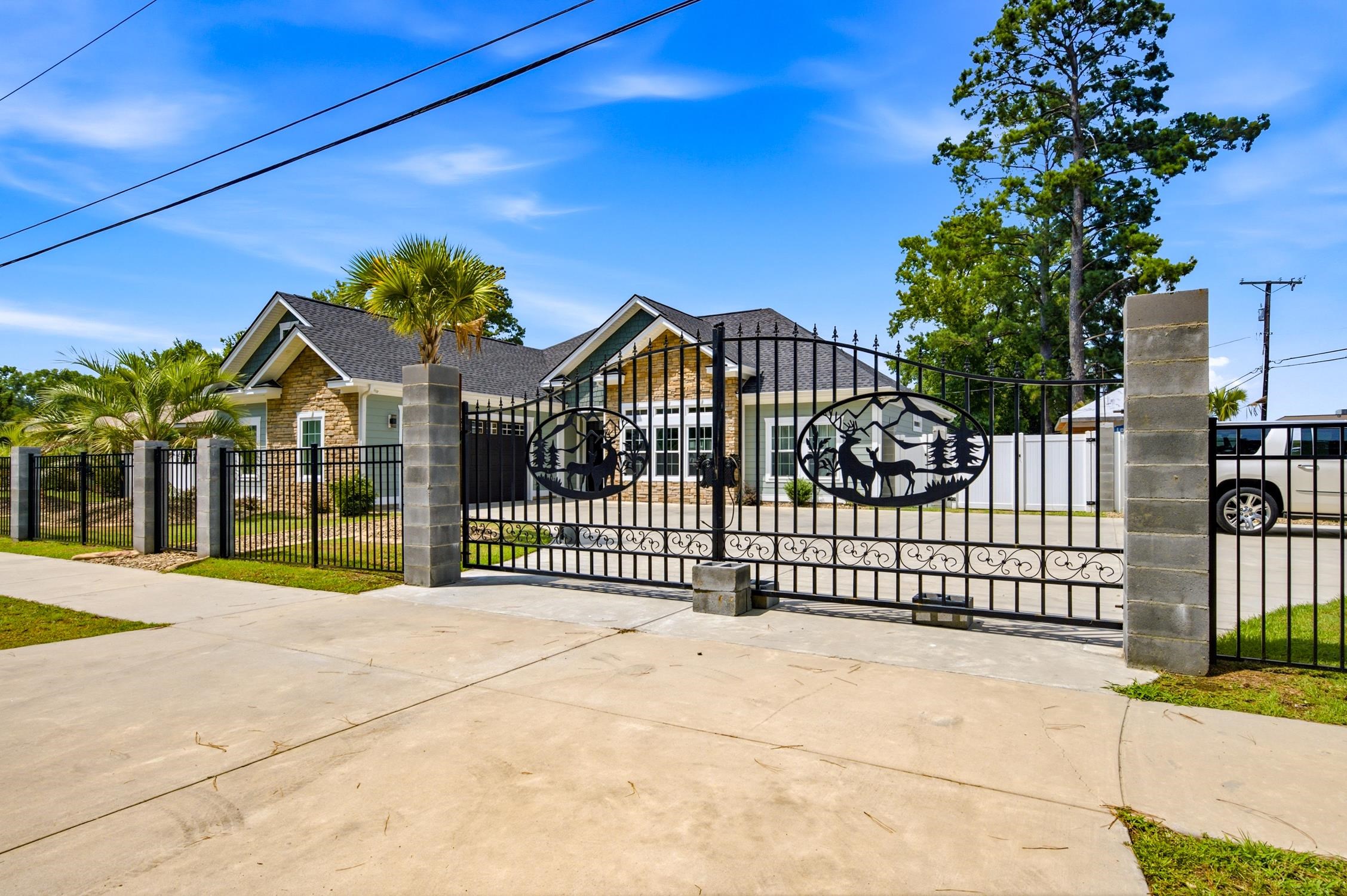 1700 Horry St. Property Photo 27