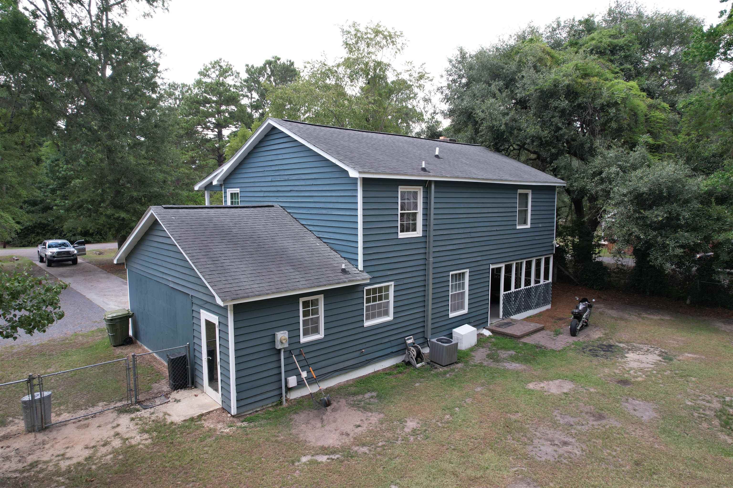 609 S Beech Ave. Property Photo 4