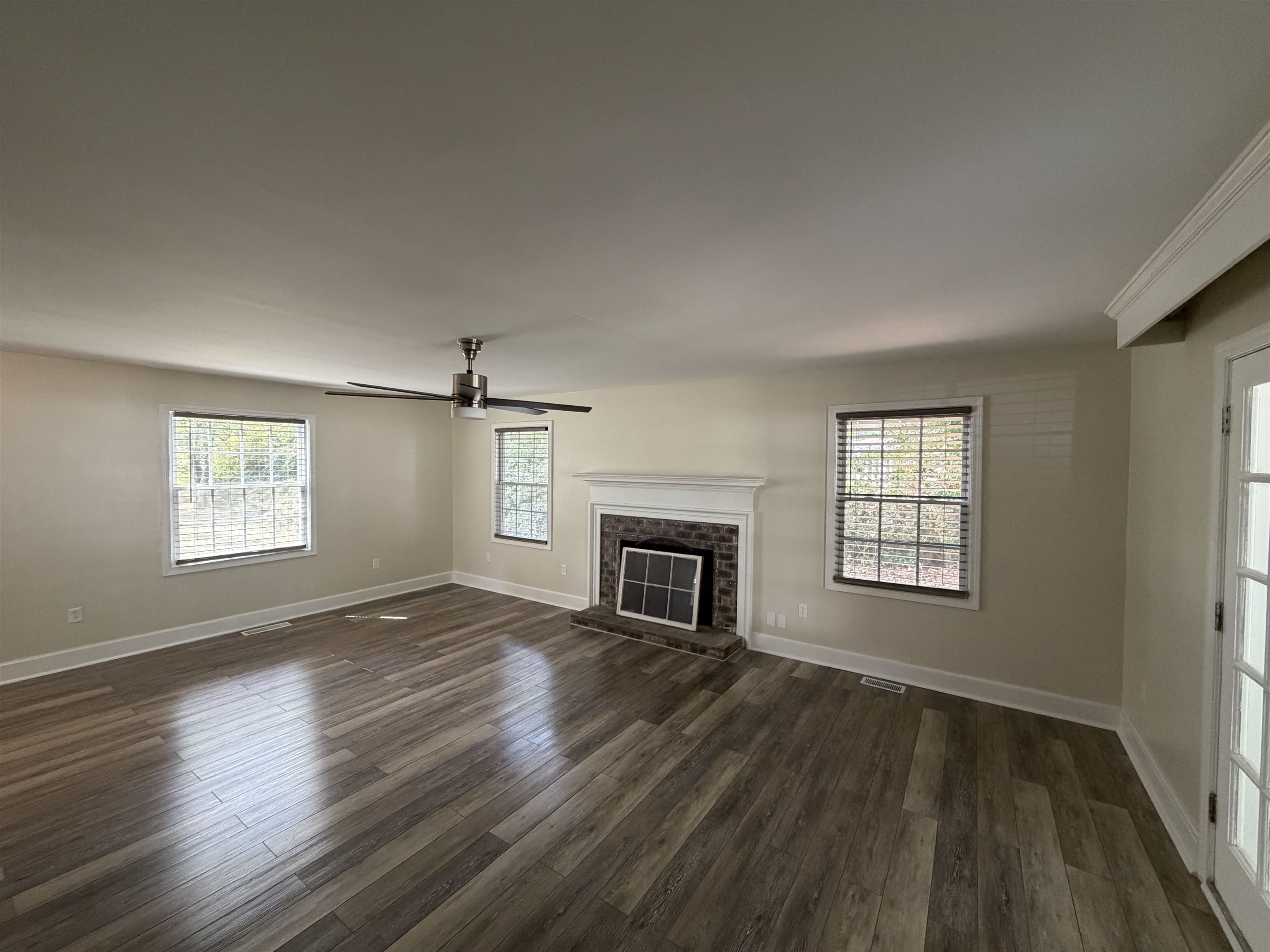 609 S Beech Ave. Property Photo 10