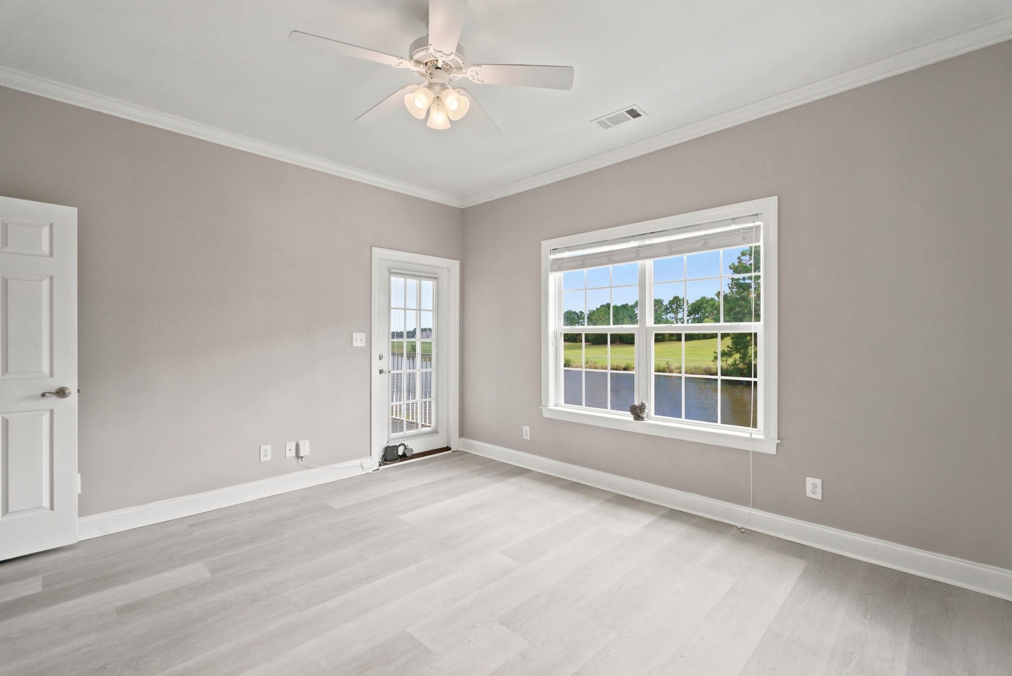 4488 Girvan Dr. Property Photo 22
