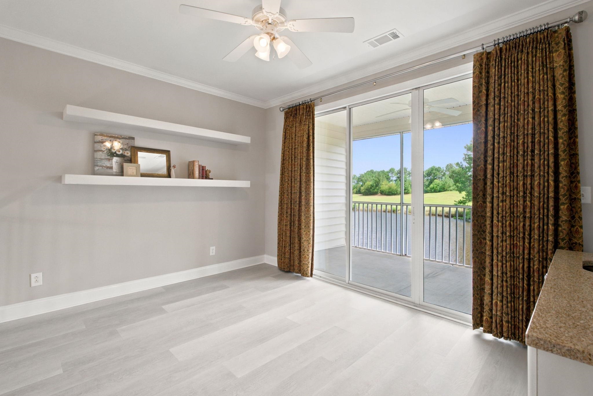 4488 Girvan Dr. Property Photo 40