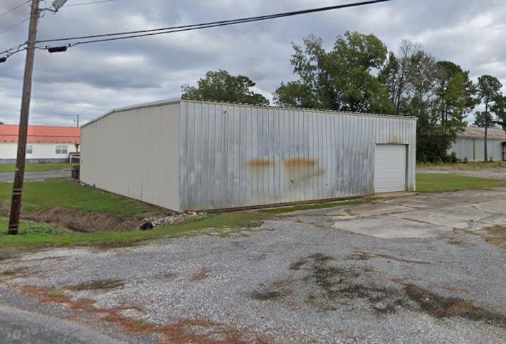206 Society St. Property Photo 1