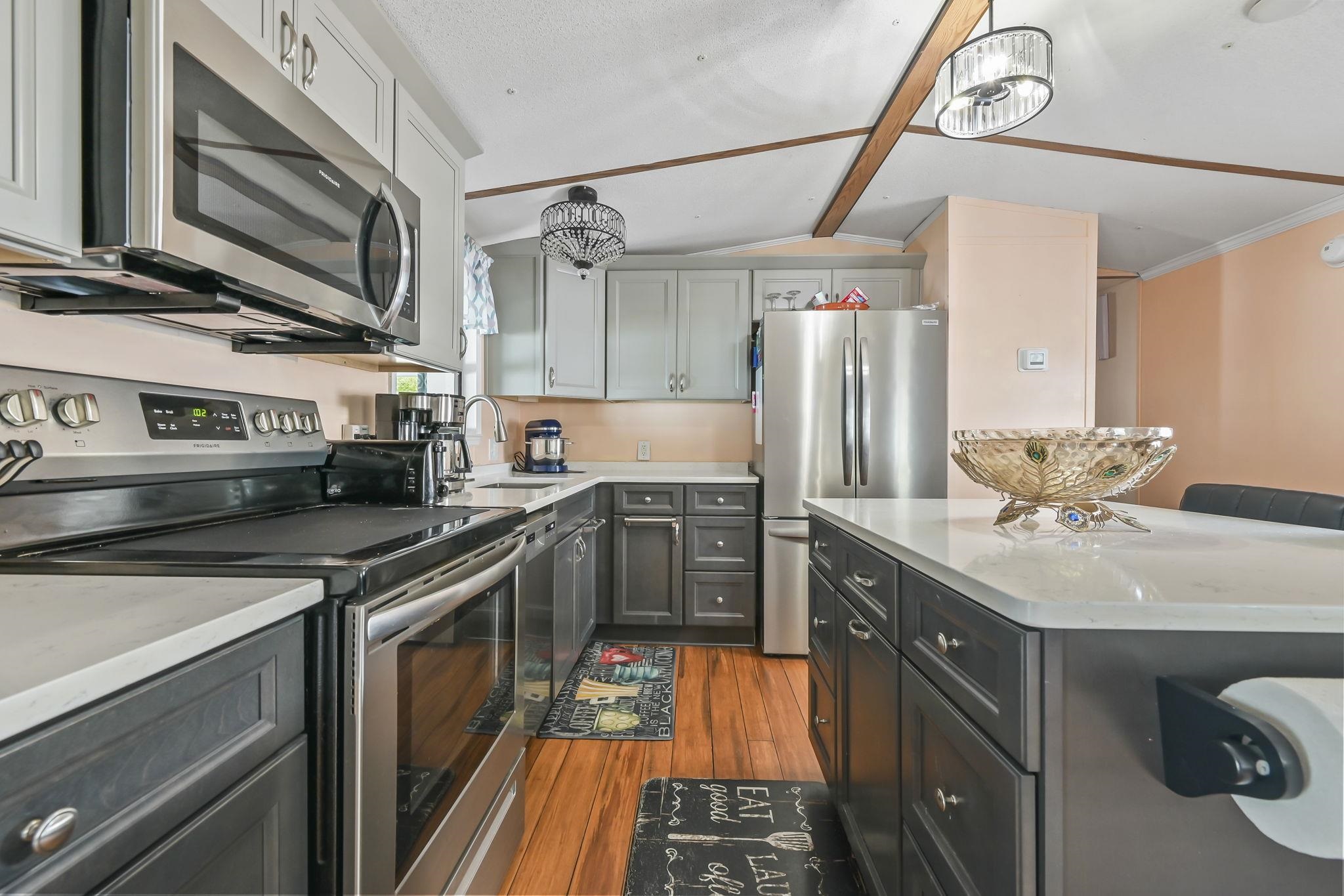 145 Ridgeway Loop Property Photo 18