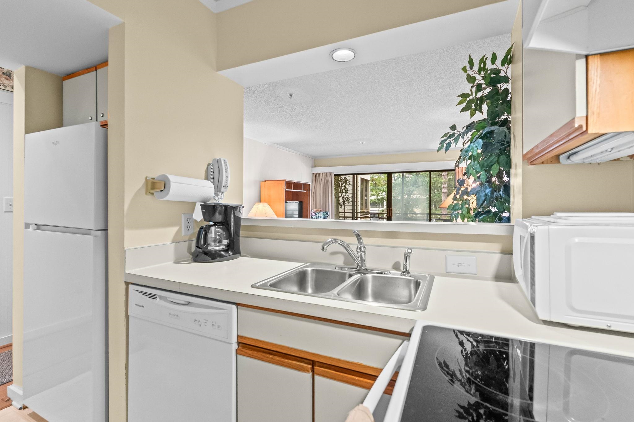 415 Ocean Creek Dr. Property Photo 16