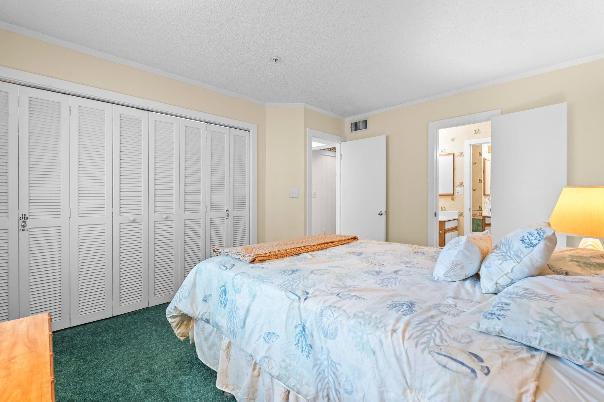415 Ocean Creek Dr. Property Photo 18