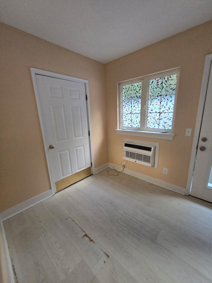 1328 Waterway Dr. Property Photo 9