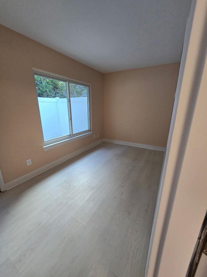 1328 Waterway Dr. Property Photo 22