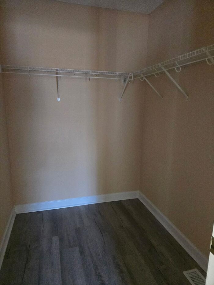 1328 Waterway Dr. Property Photo 32