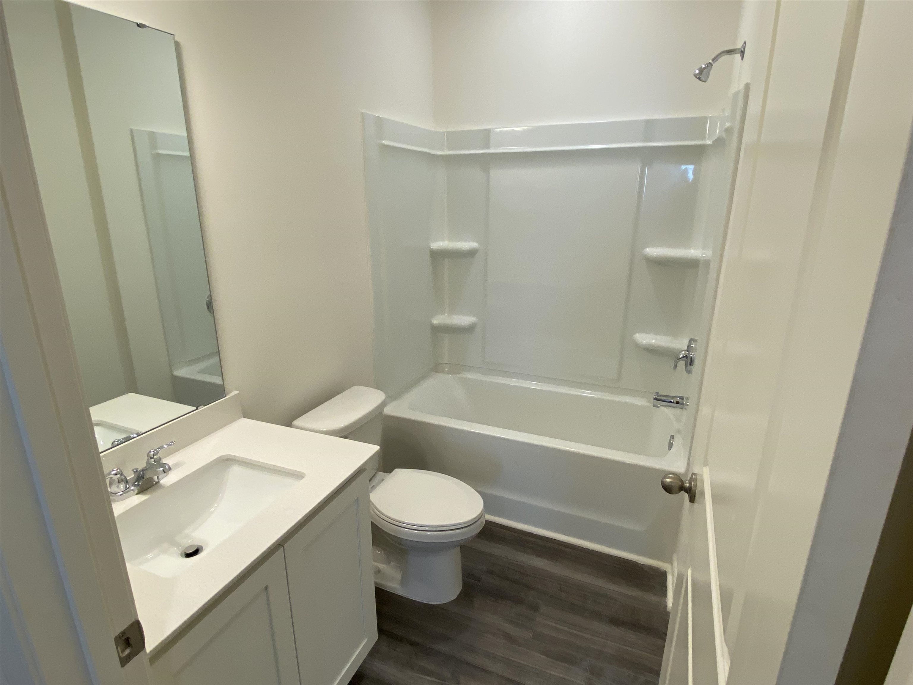 169 Admiral St Property Photo 8