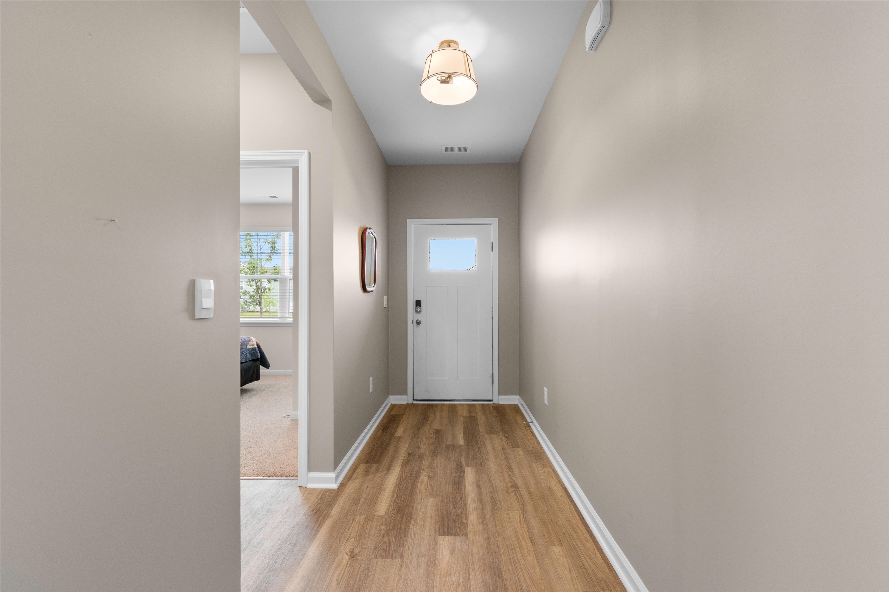 1102 Black Lake Way Property Photo 5