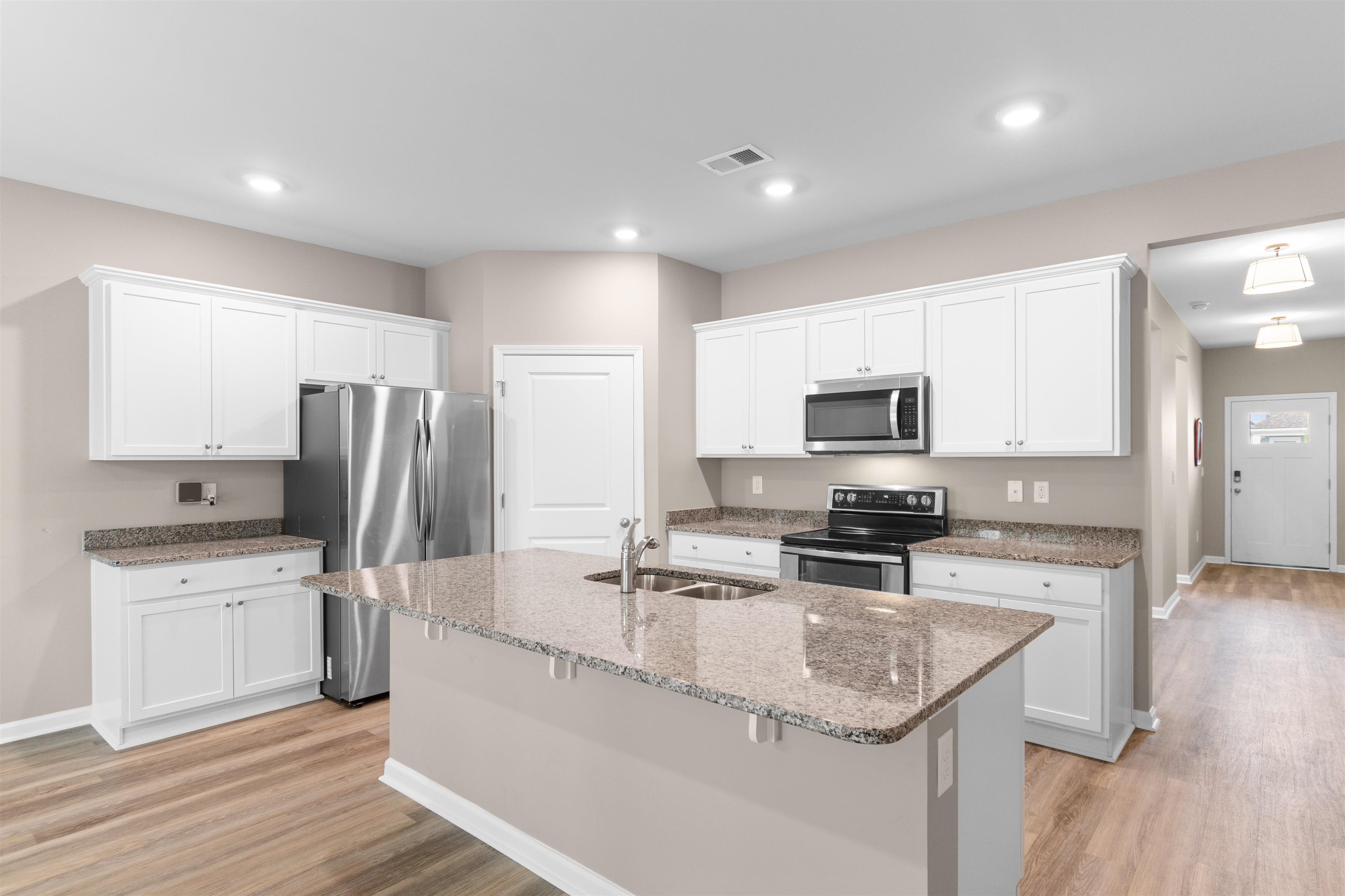 1102 Black Lake Way Property Photo 8