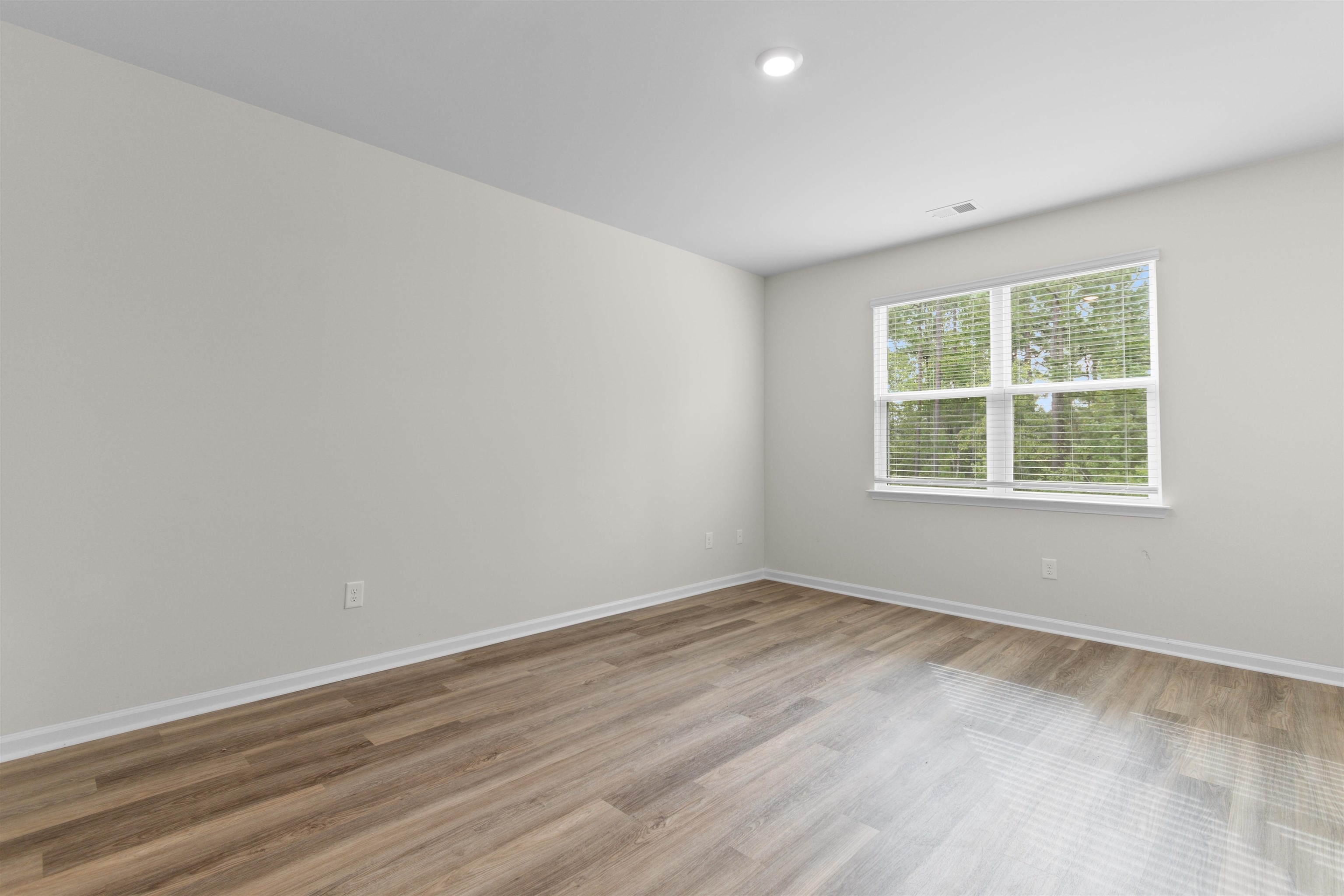 1102 Black Lake Way Property Photo 19