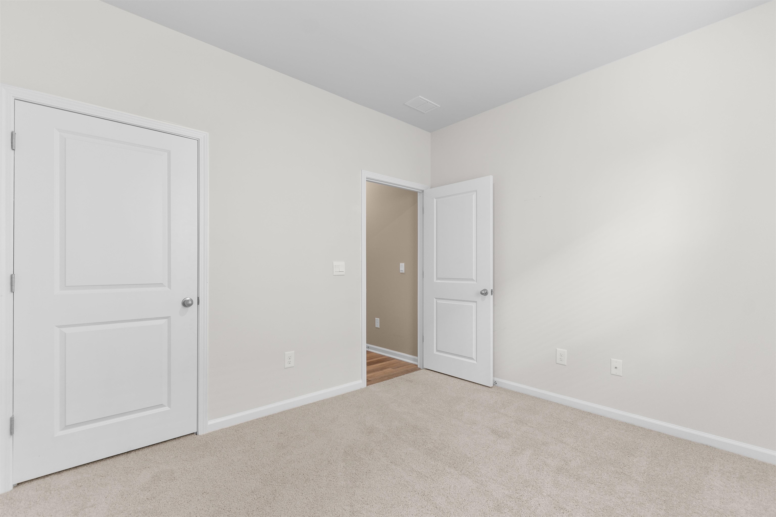 1102 Black Lake Way Property Photo 29
