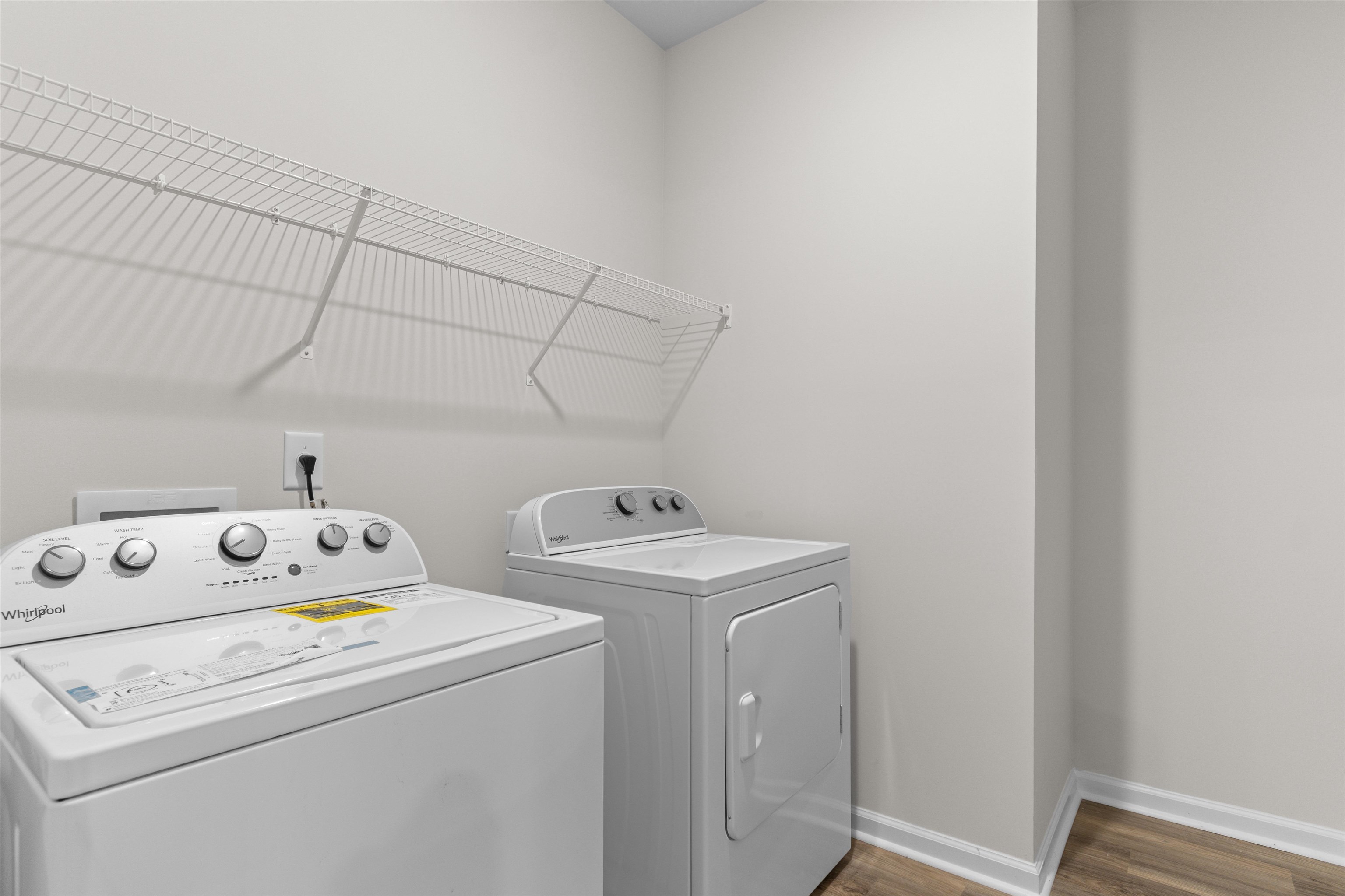 1102 Black Lake Way Property Photo 30