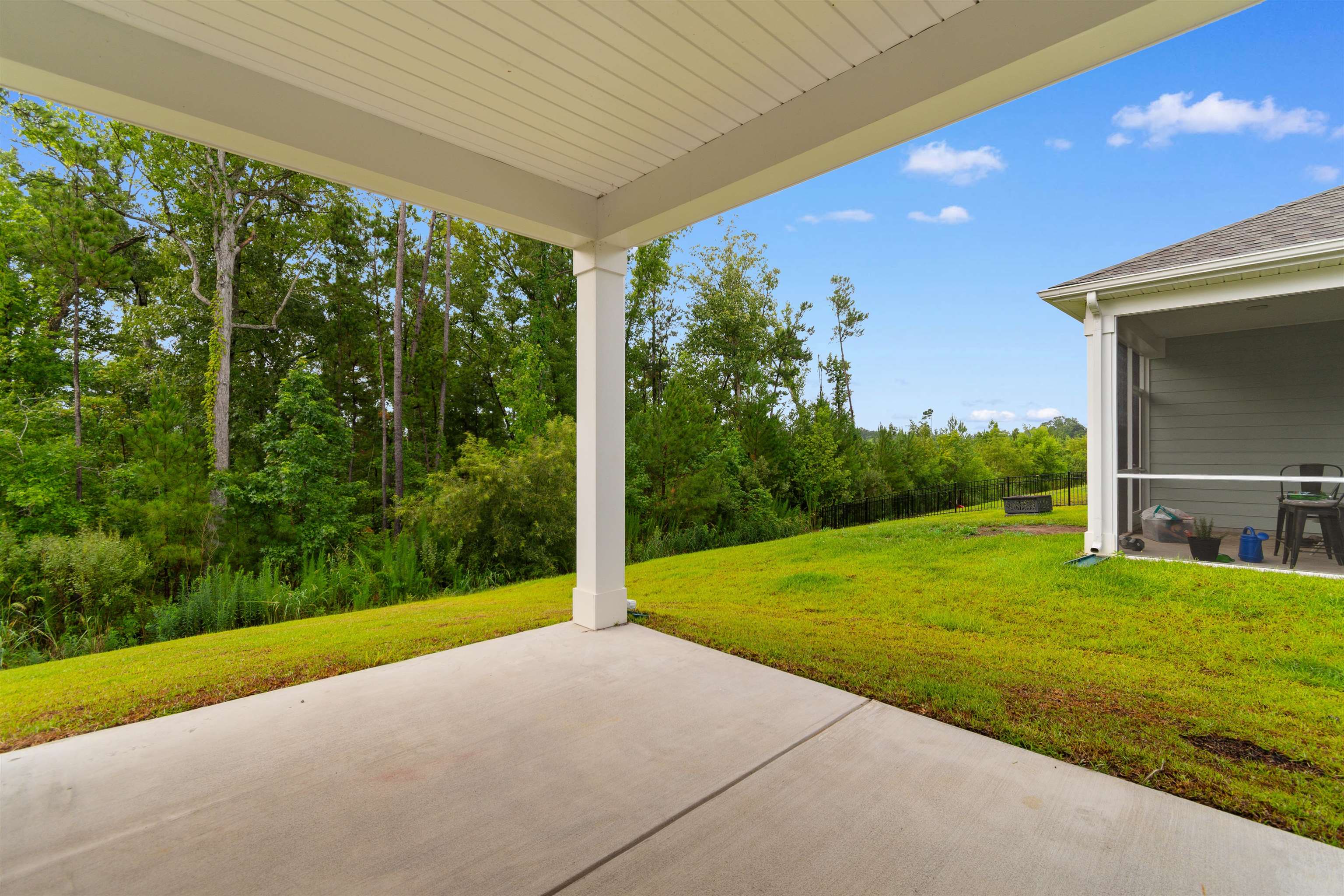 1102 Black Lake Way Property Photo 32