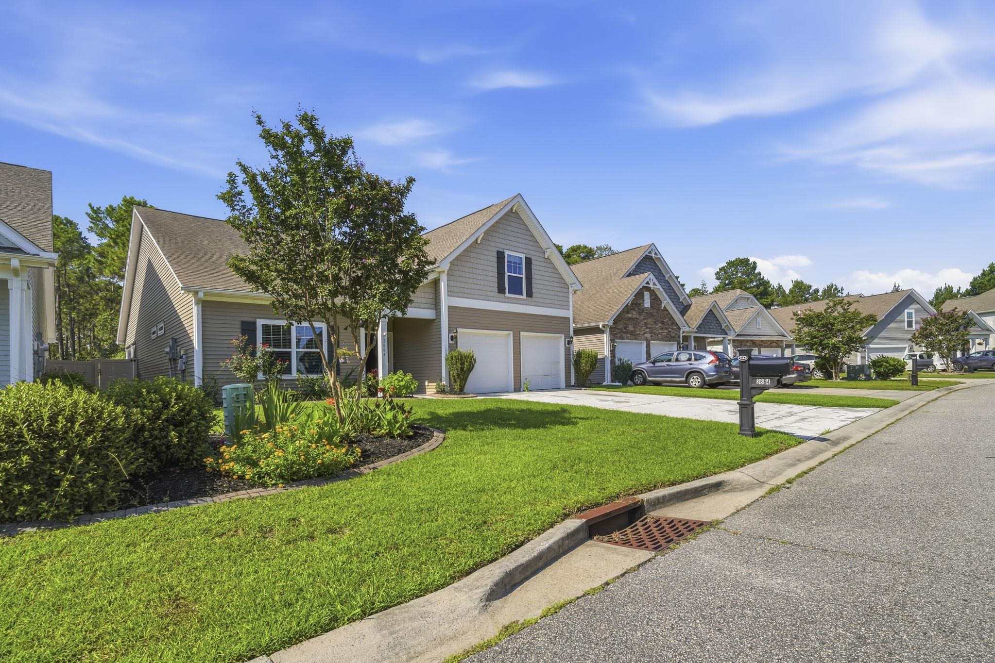 3664 White Wing Circle Property Photo 2