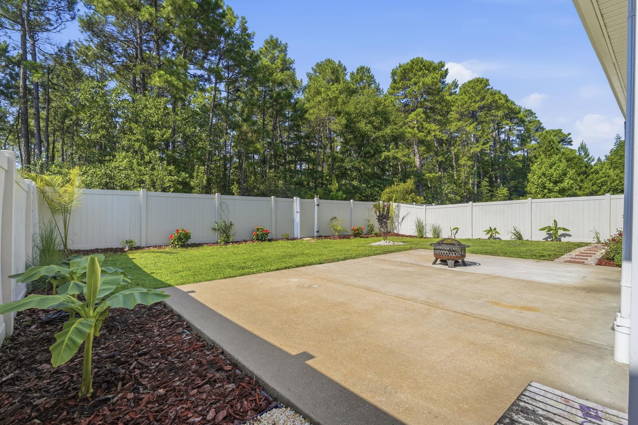 3664 White Wing Circle Property Photo 3