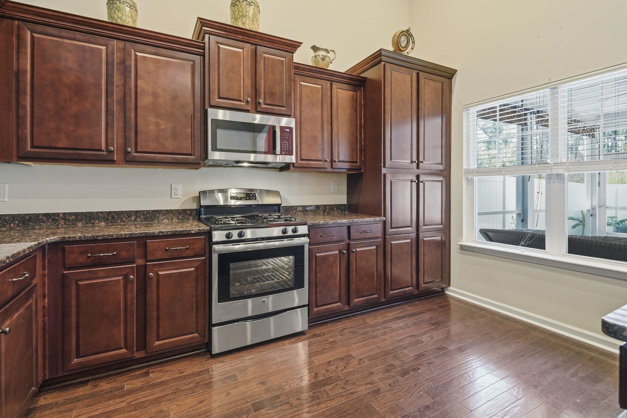 3664 White Wing Circle Property Photo 11