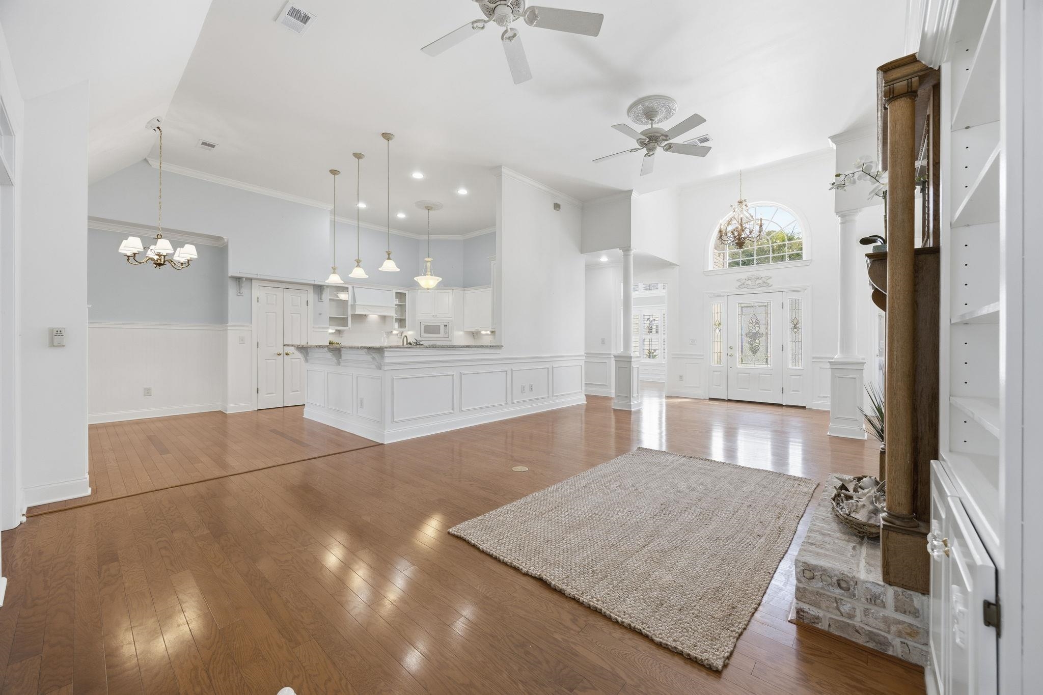 4464 Firethorne Dr. Property Photo 13