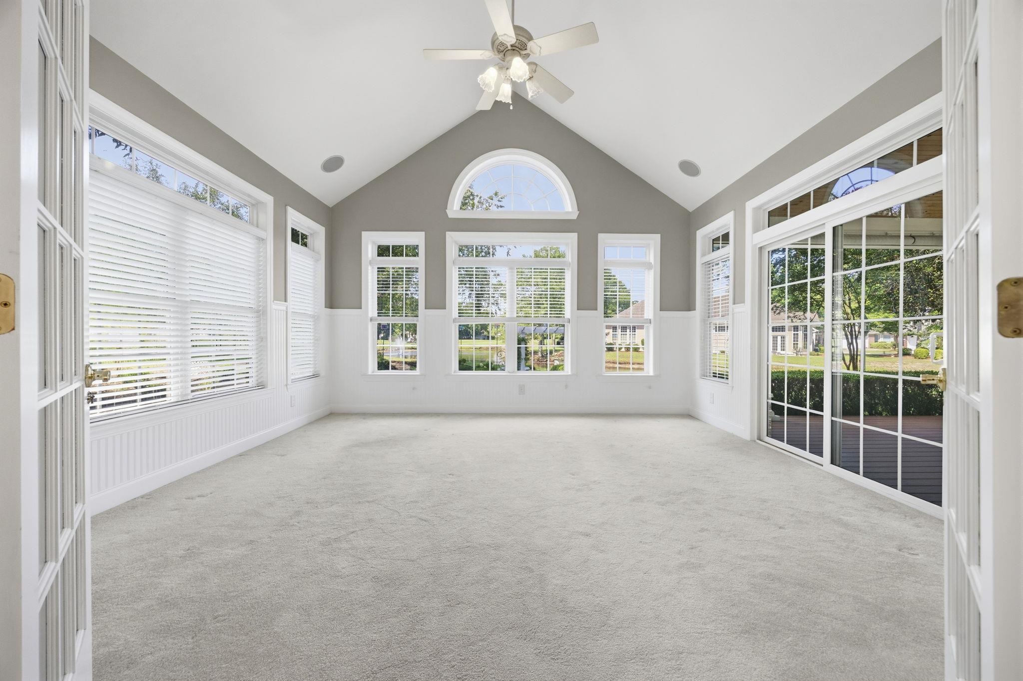 4464 Firethorne Dr. Property Photo 25
