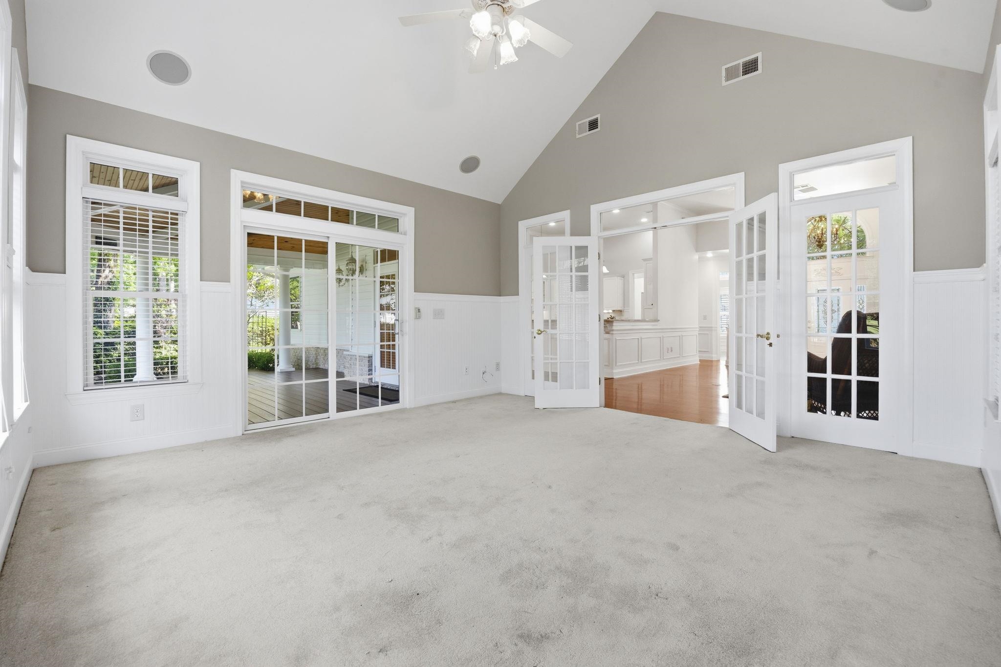 4464 Firethorne Dr. Property Photo 26