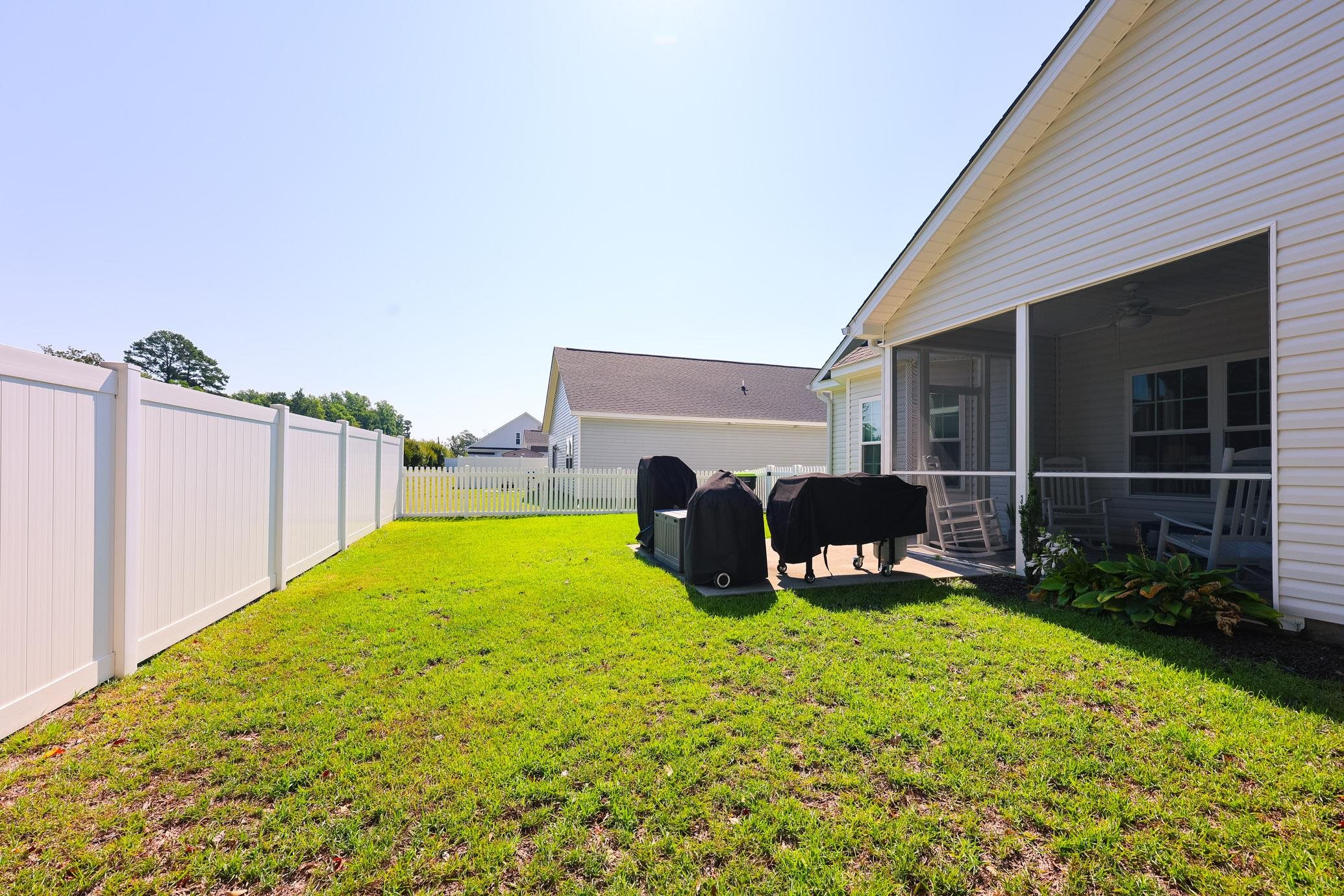 768 Hobonny Loop Property Photo 27