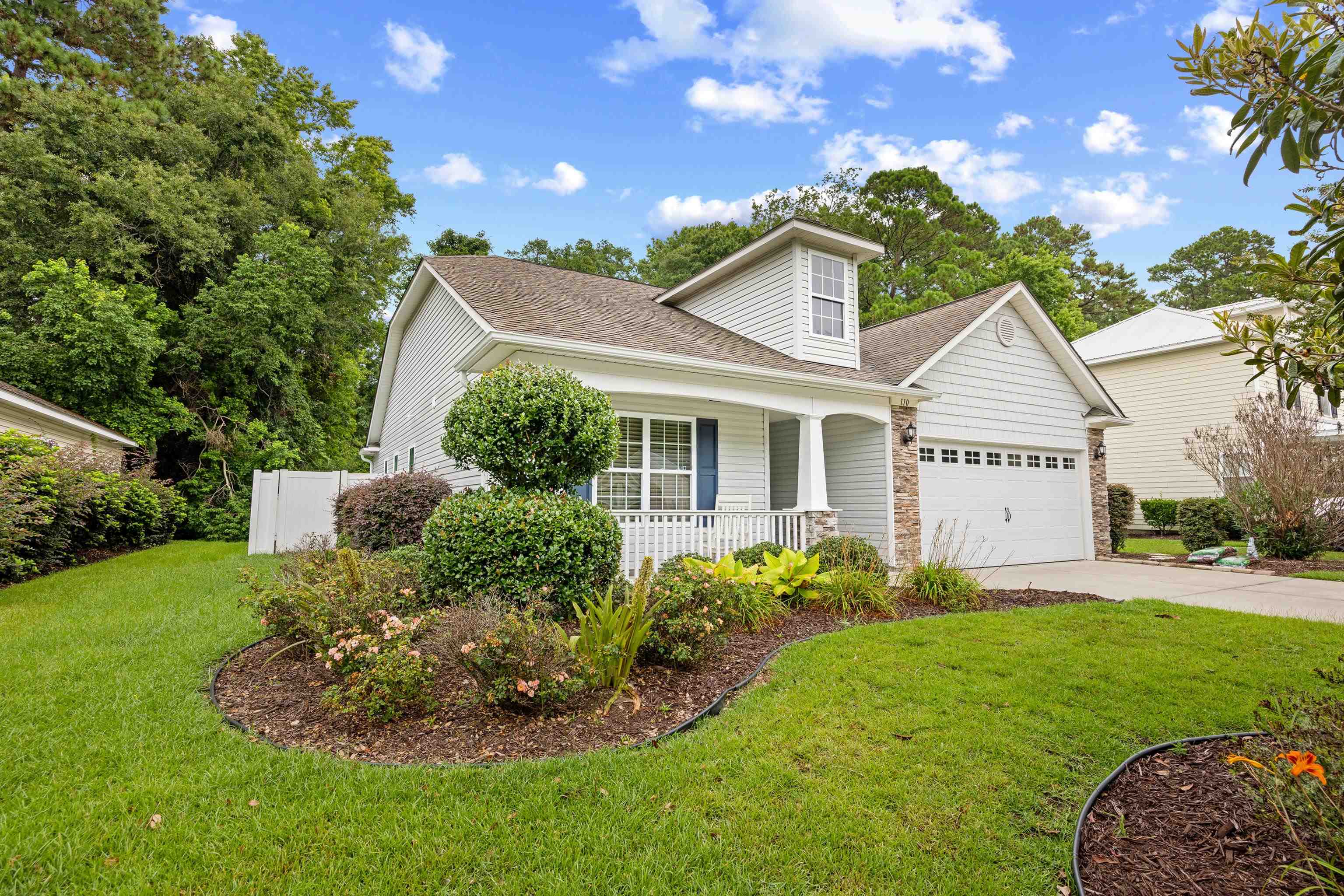 110 Clearwater Dr. Property Photo 1