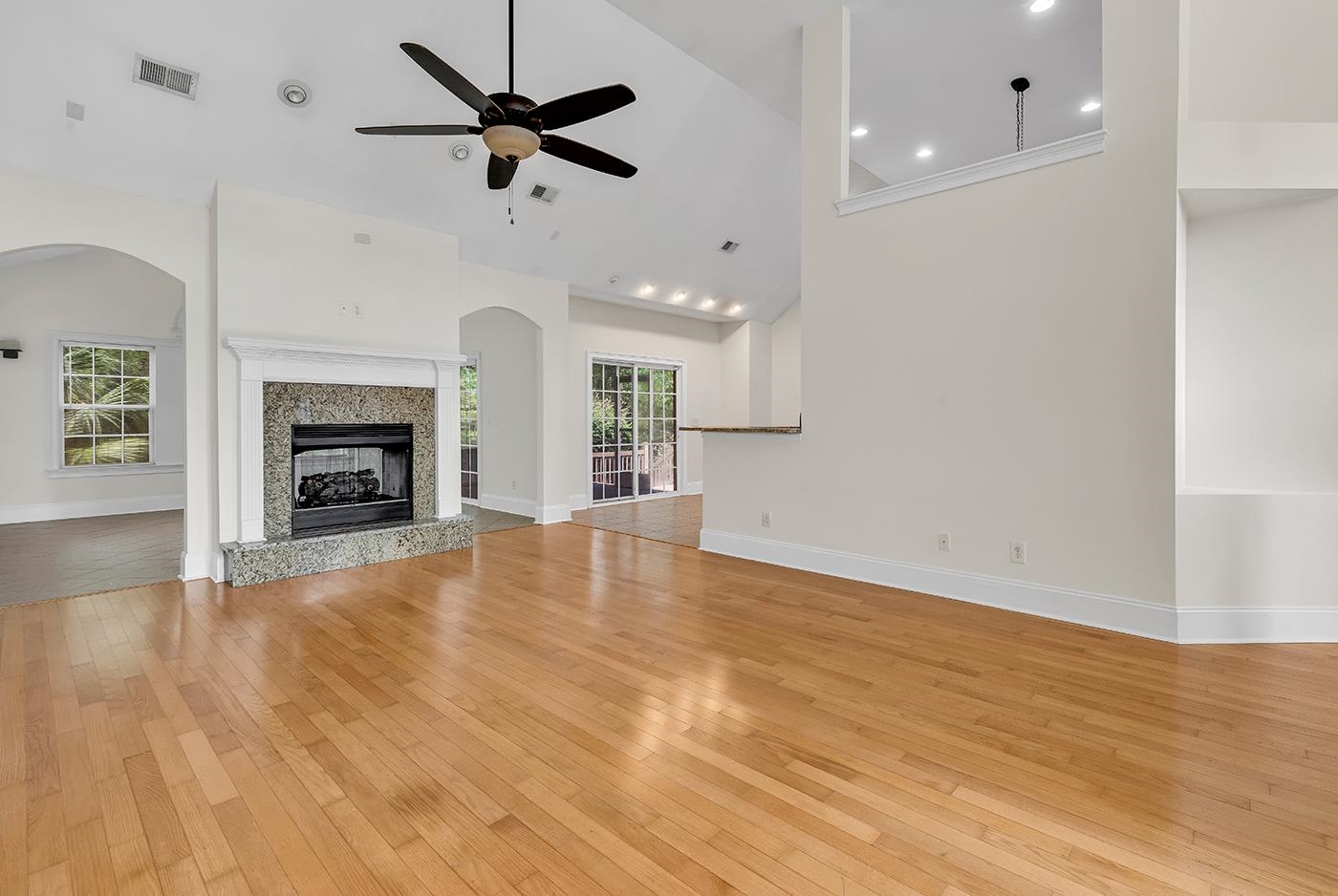 284 Chamberlin Rd. Property Photo 5