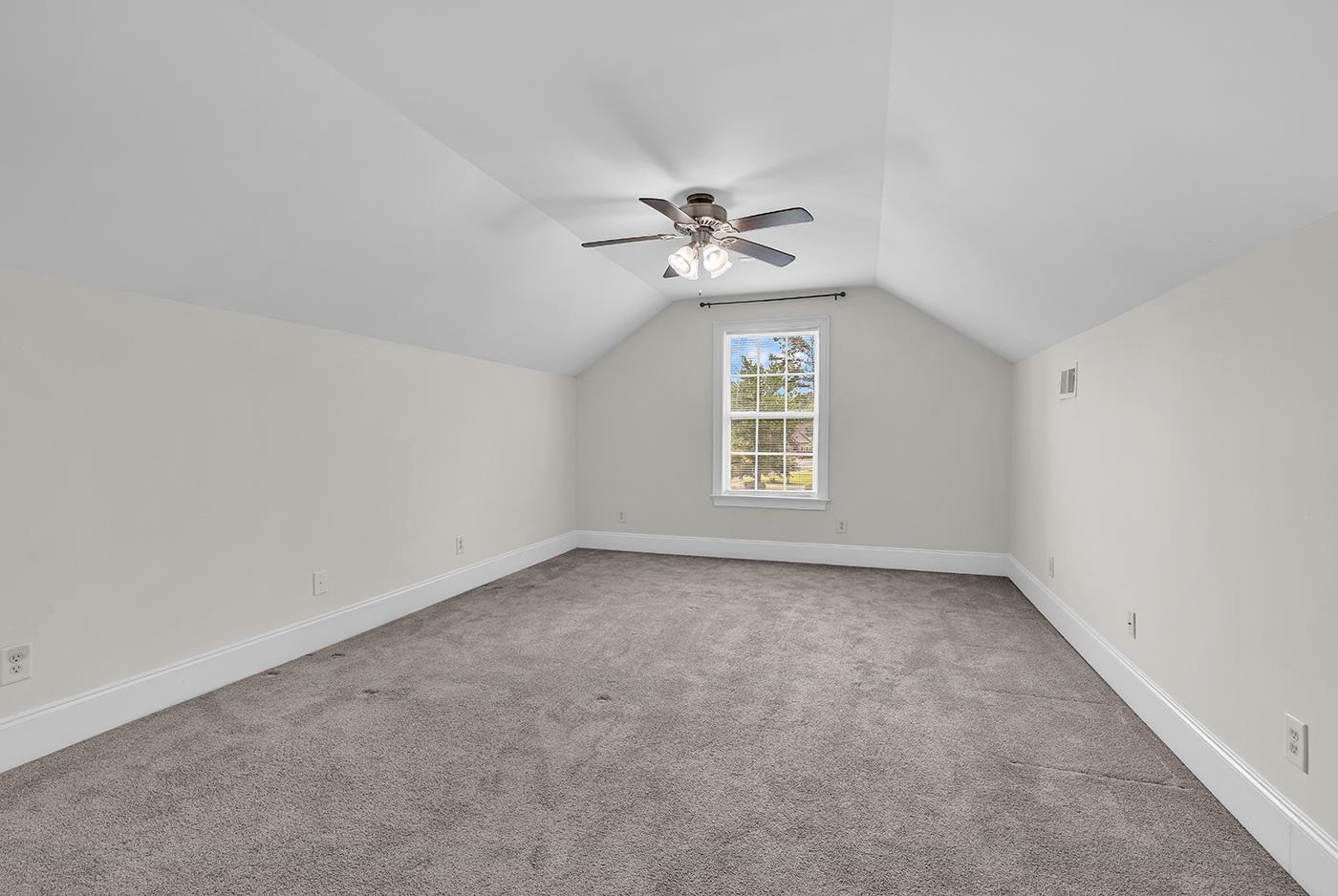 284 Chamberlin Rd. Property Photo 34