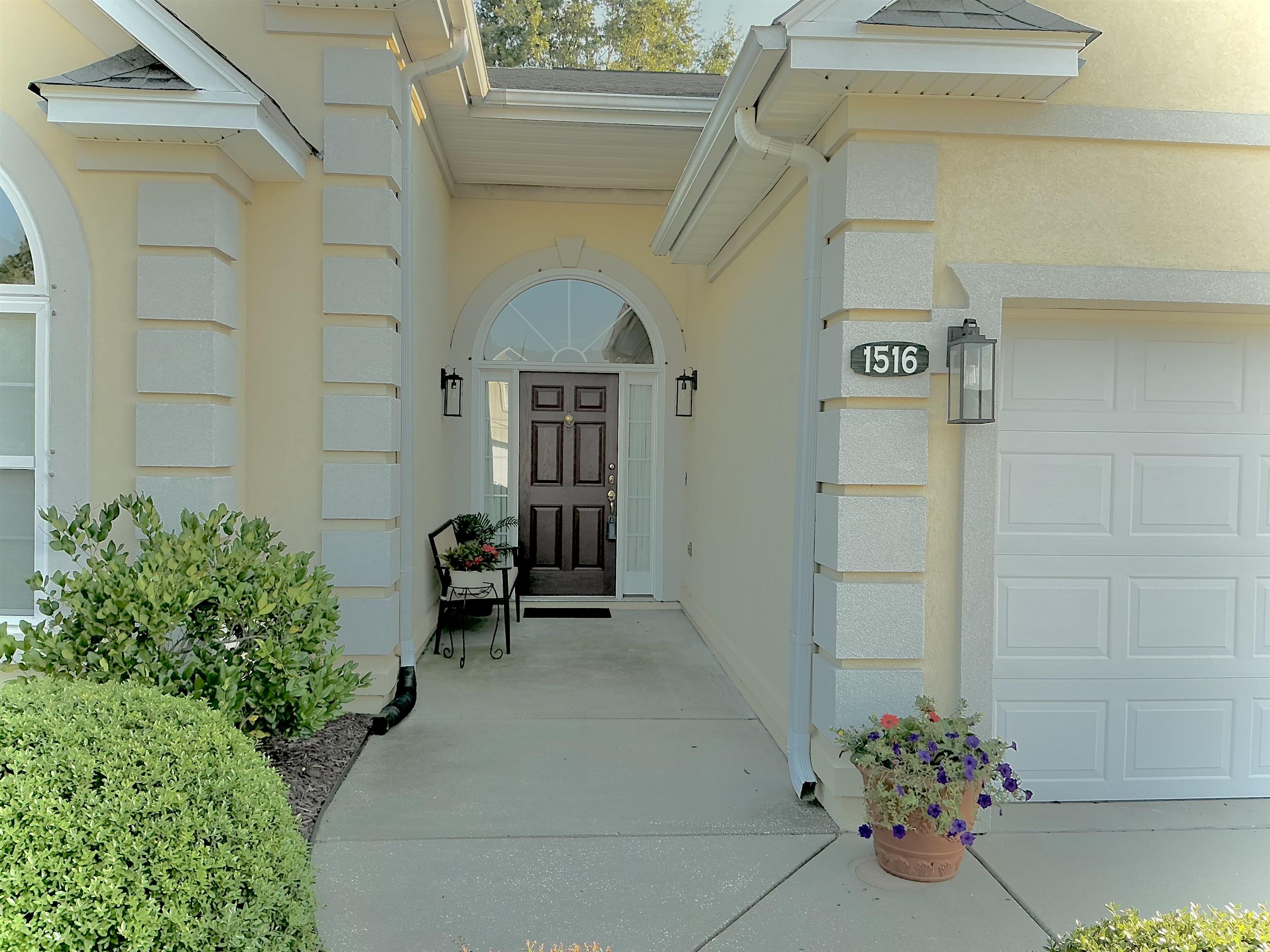 1516 Saint Thomas Circle Property Photo 2
