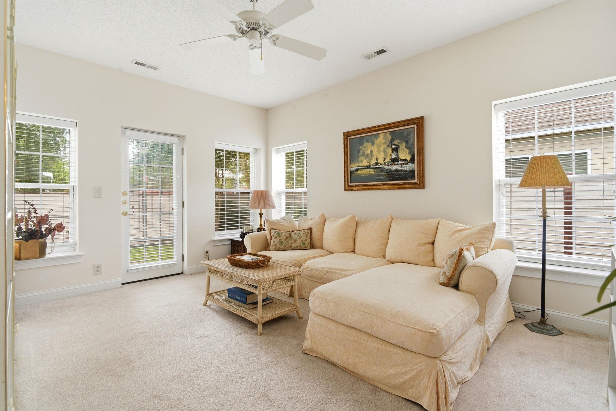 1516 Saint Thomas Circle Property Photo 23