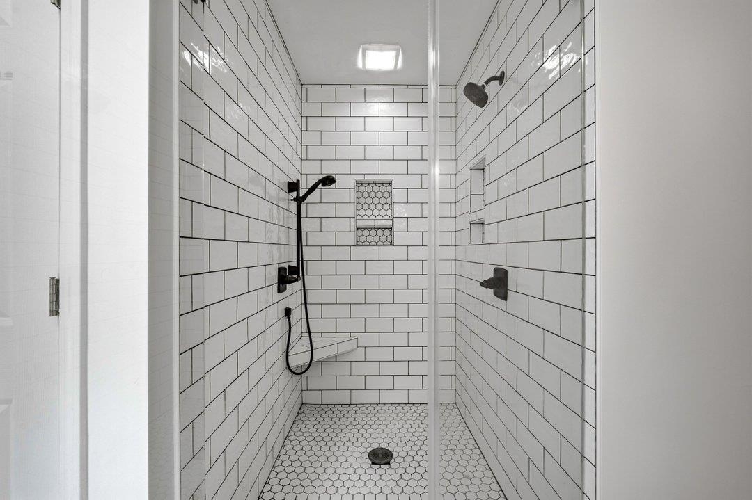 312 Ingonish Ct. Property Photo 16