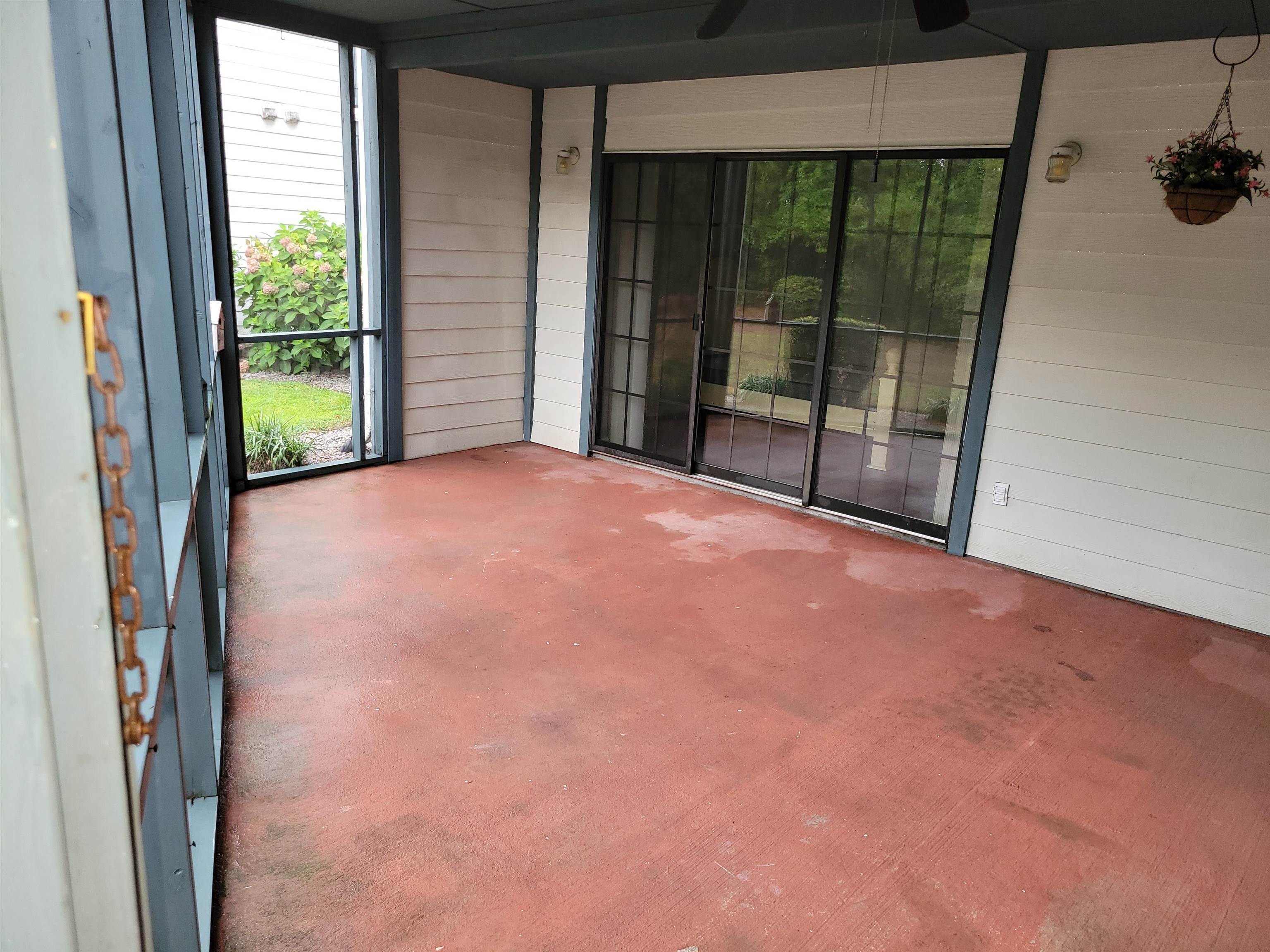 4341 Spa Dr. Property Photo 22