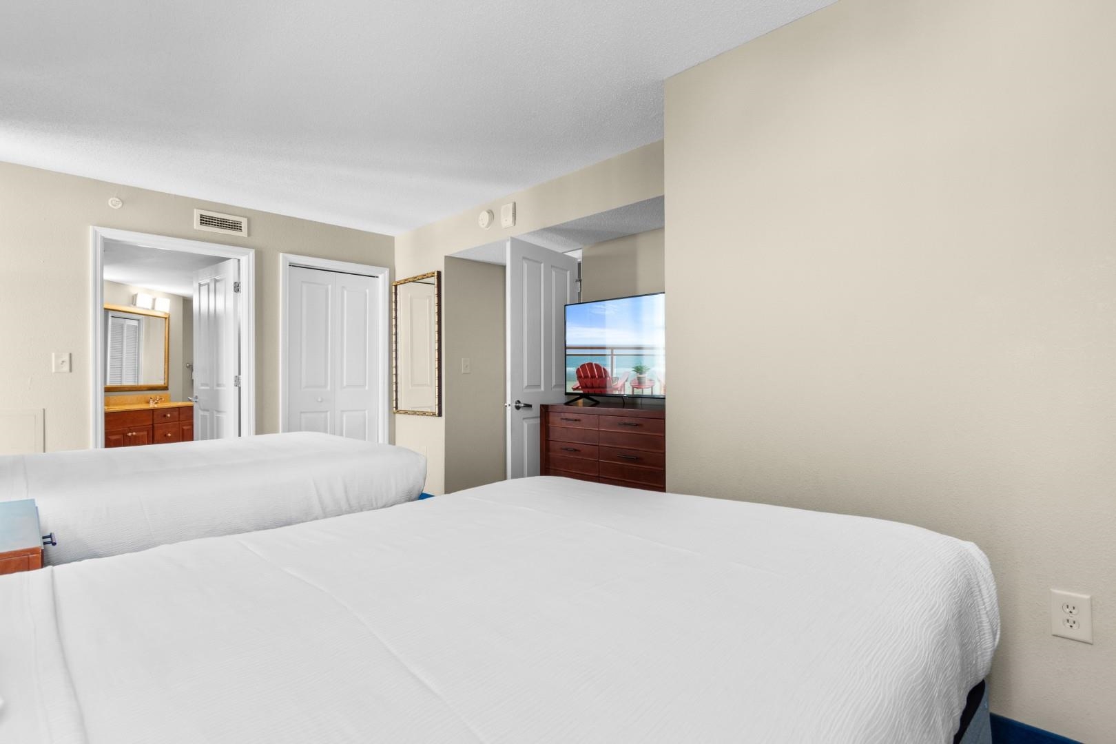 5200 N Ocean Blvd. Property Photo 18