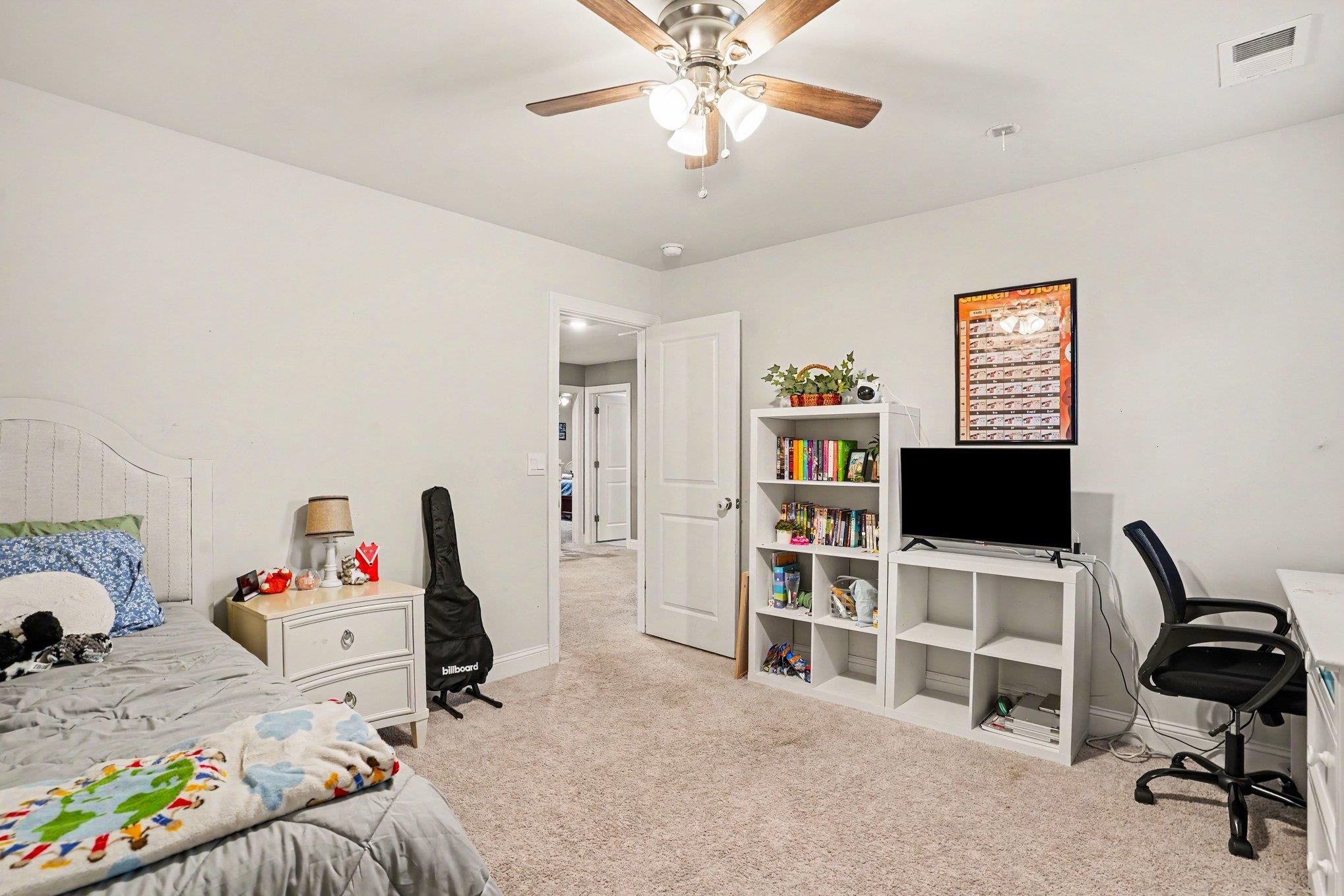 1012 Desert Wheatgrass Dr. Property Photo 25