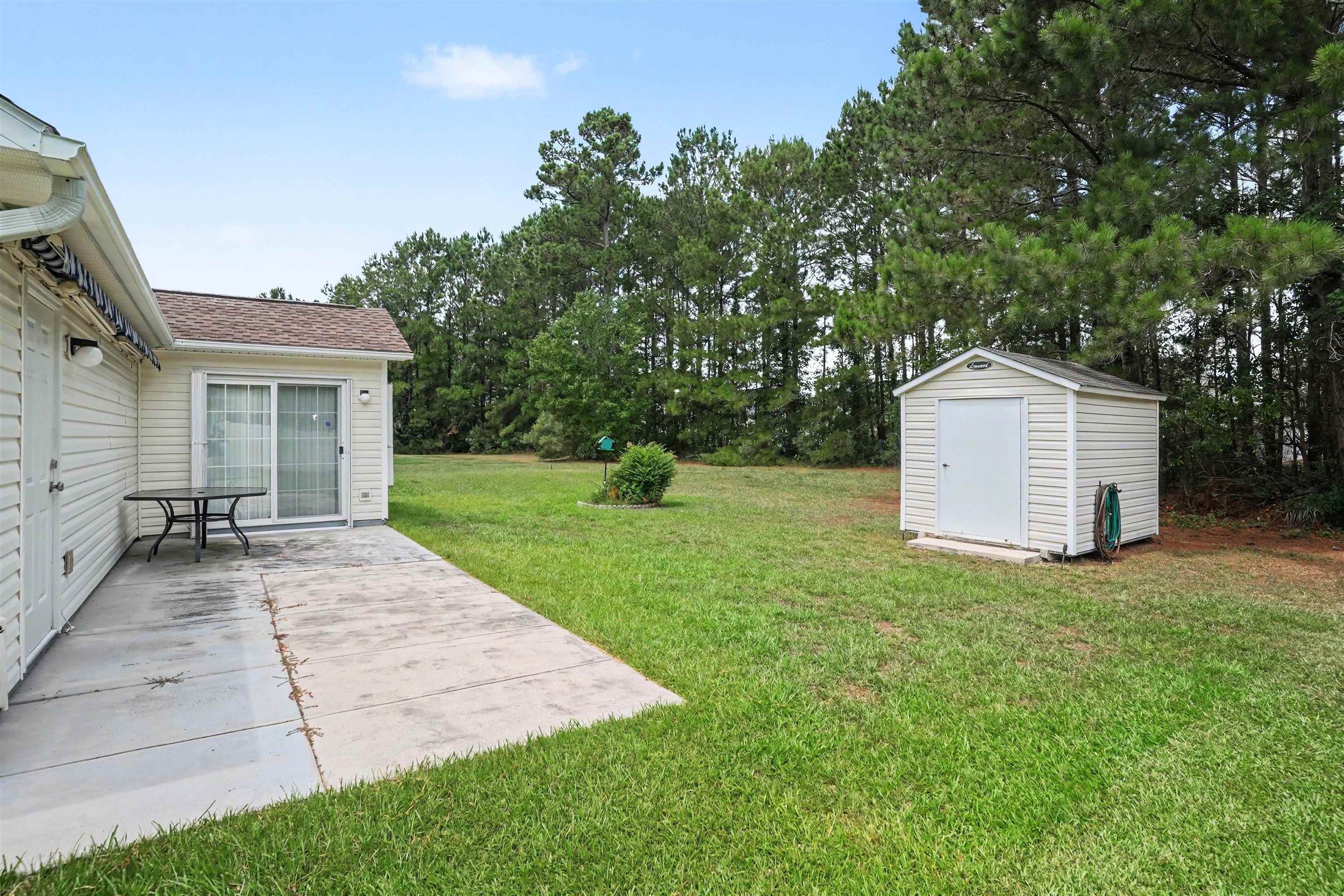 668 Wintercreeper Dr. Property Photo 26
