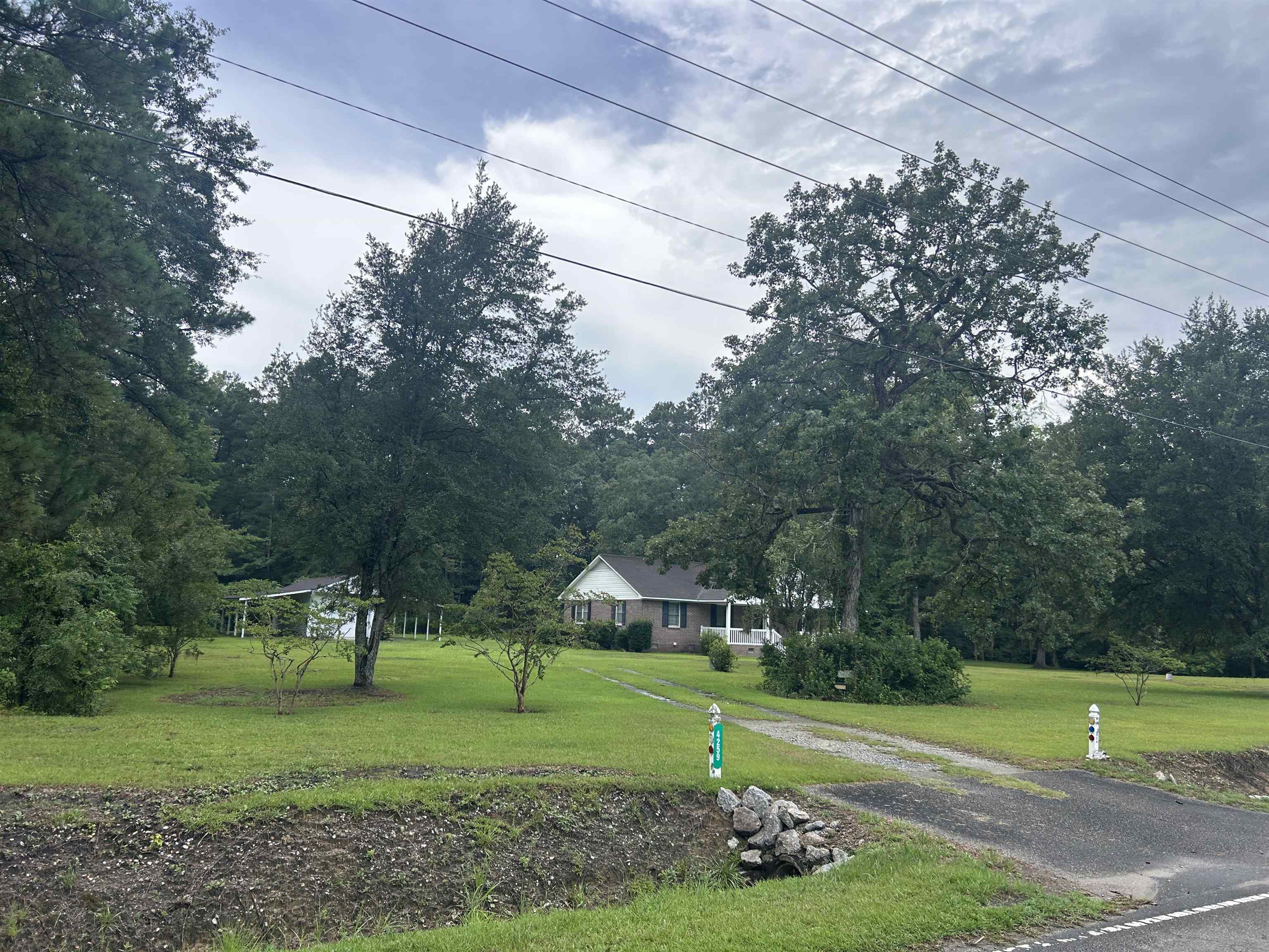 4259 Roscoe Rd. Property Photo 2