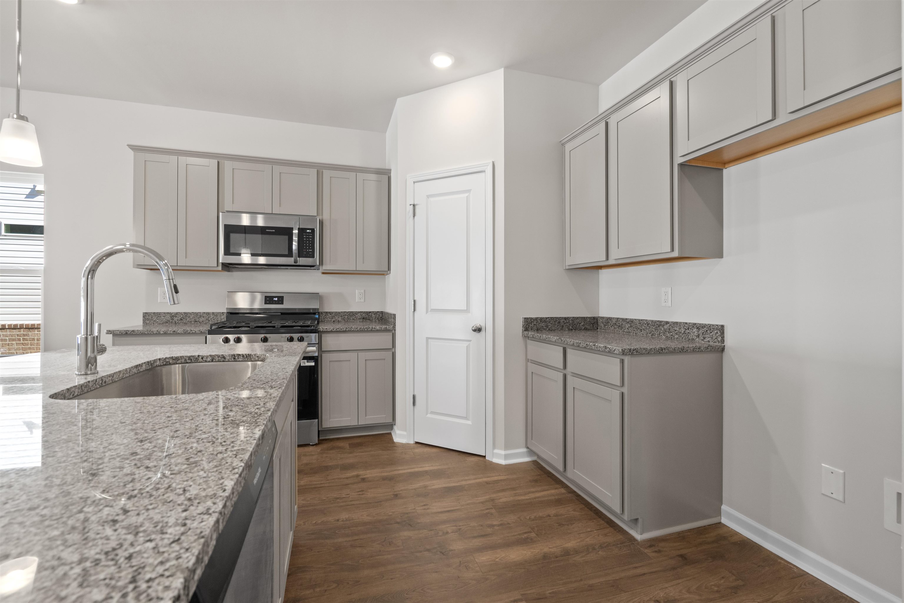 3009 Spain Ln. Property Photo 17