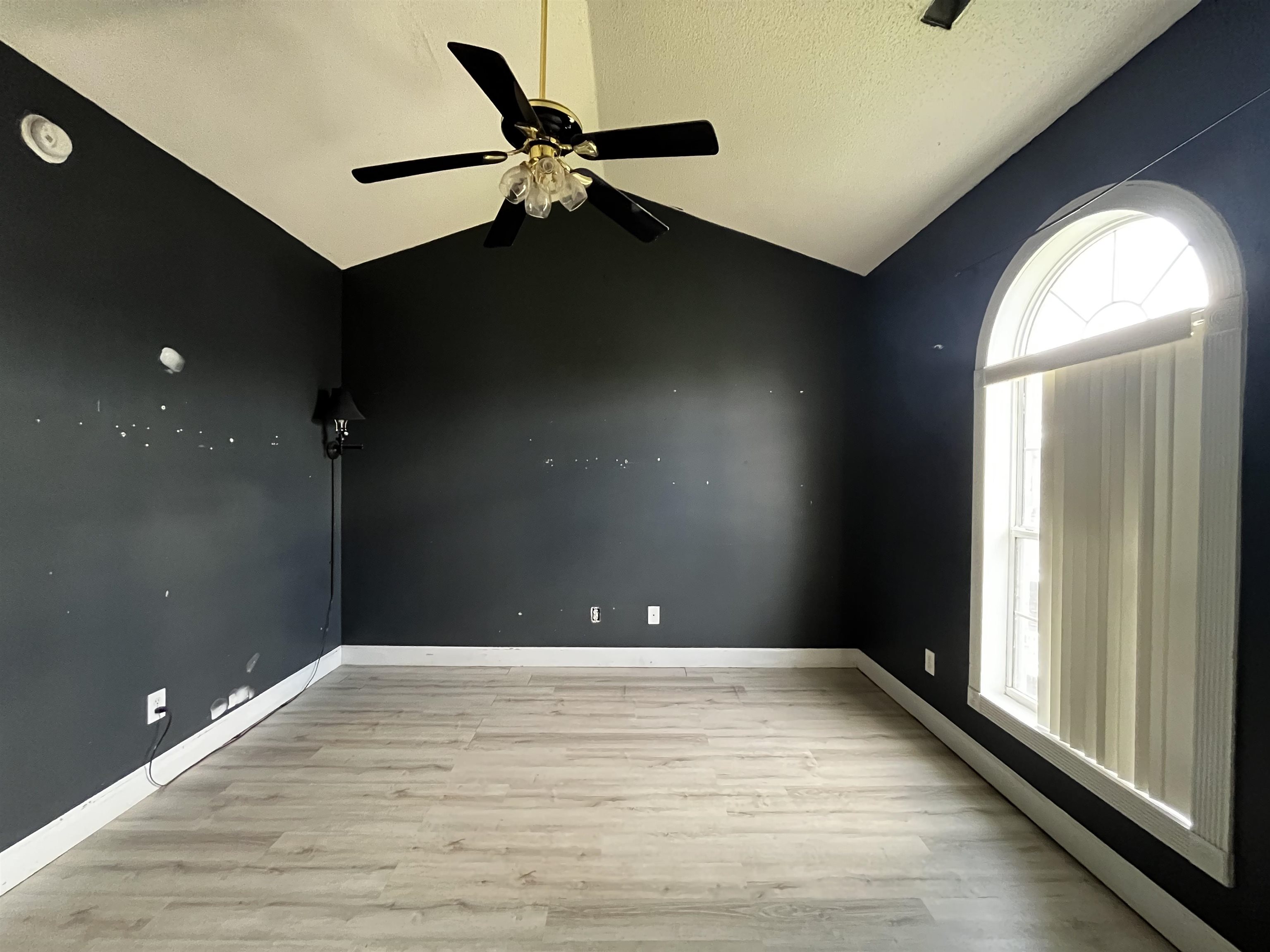 4725 Wild Iris Dr. Property Photo 12