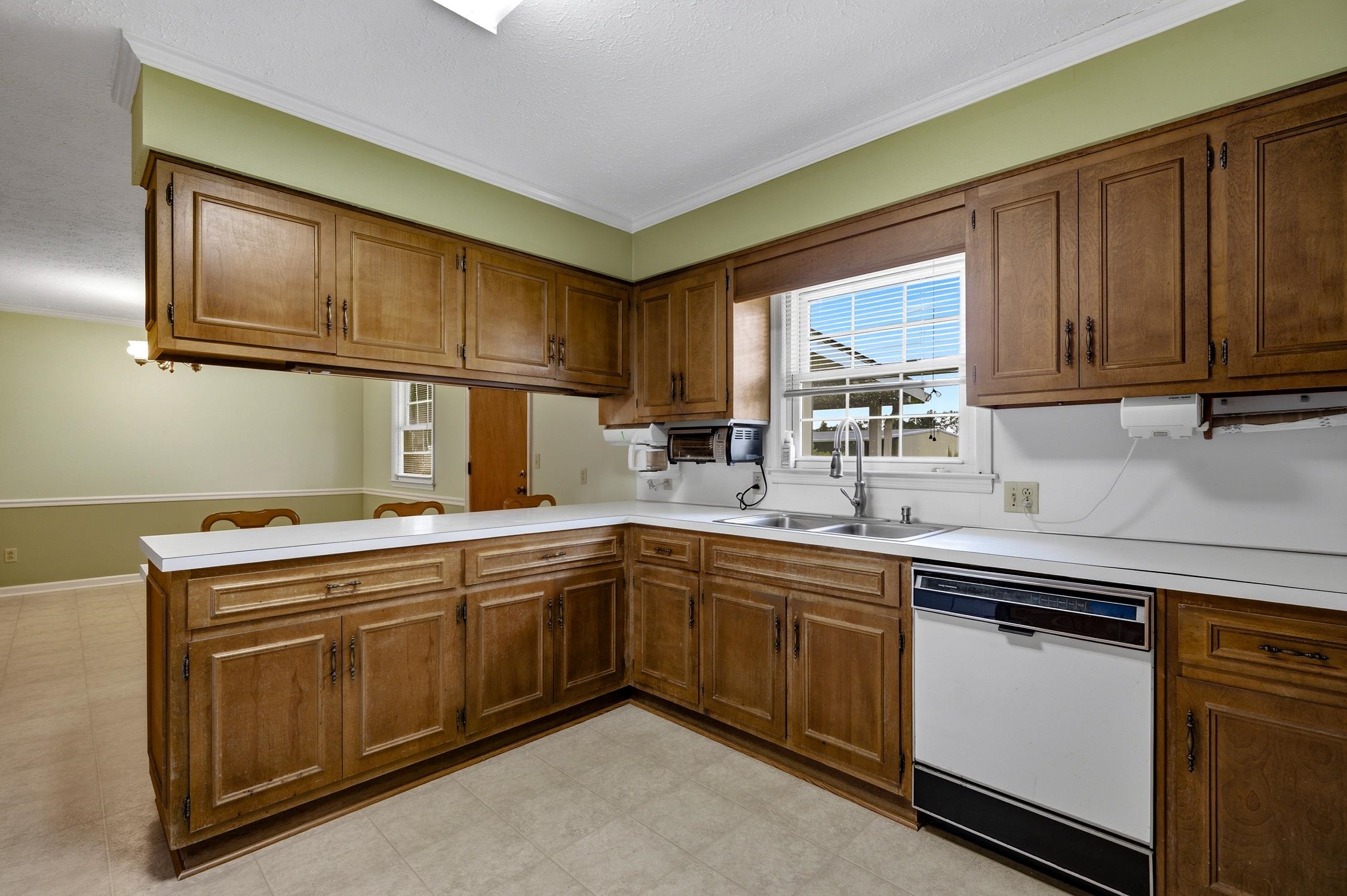 1007 Academy Dr. Property Photo 13