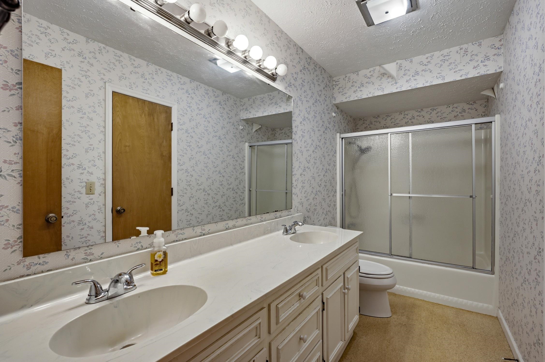 1007 Academy Dr. Property Photo 19
