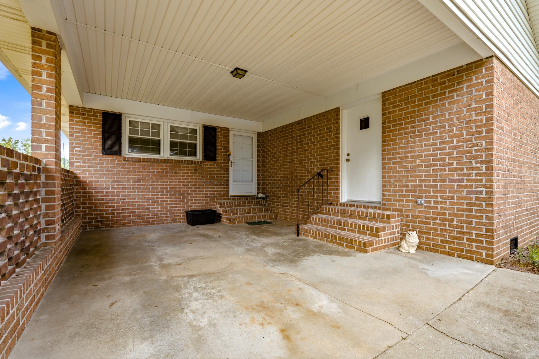 1007 Academy Dr. Property Photo 24