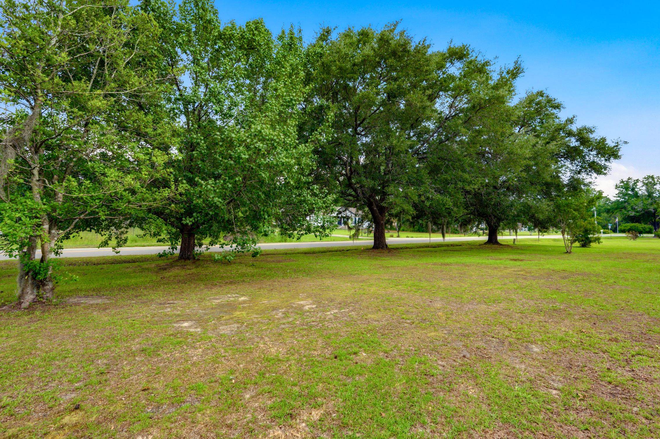 1007 Academy Dr. Property Photo 25