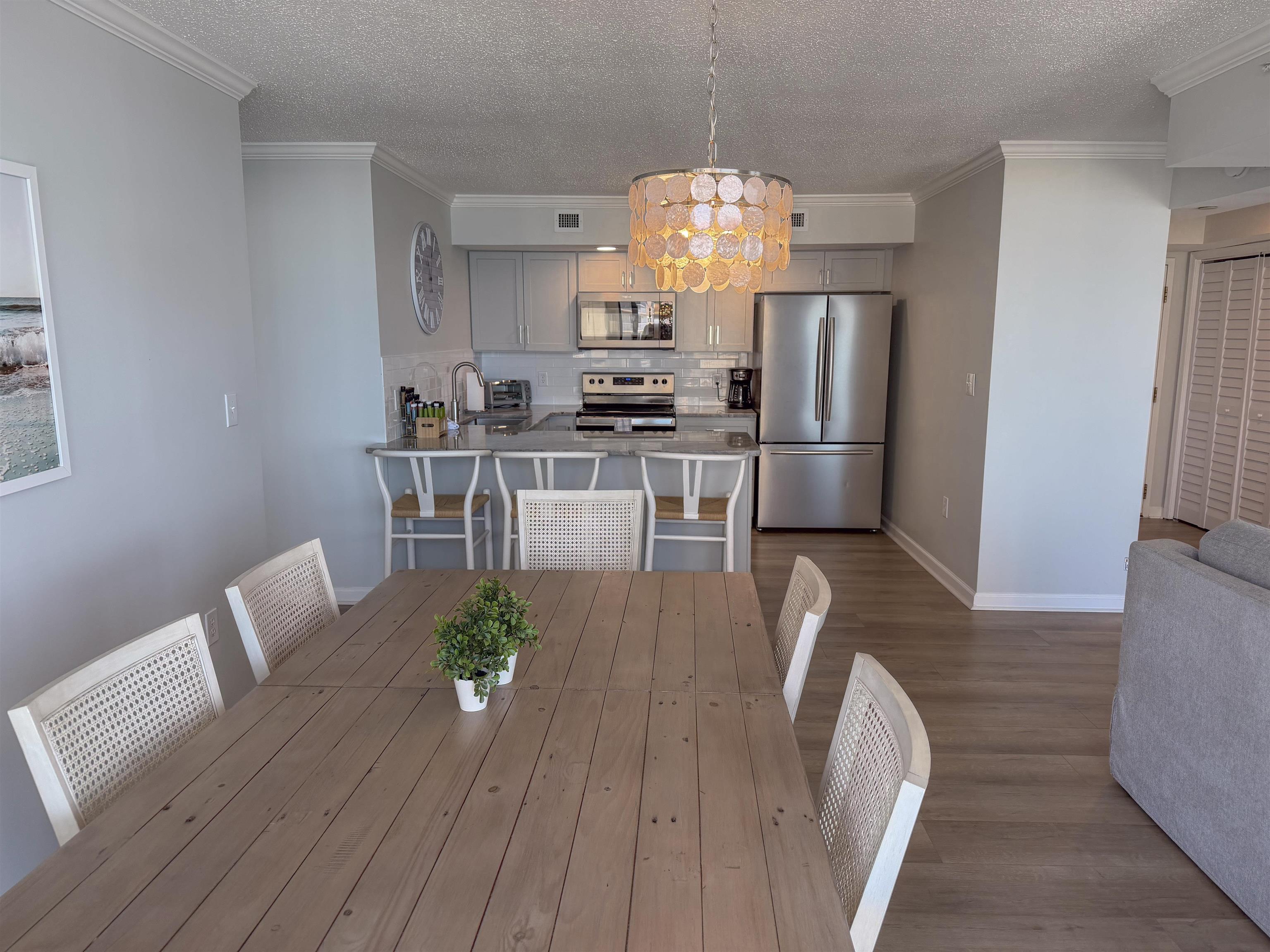 8560 Queensway Blvd. Property Photo 15