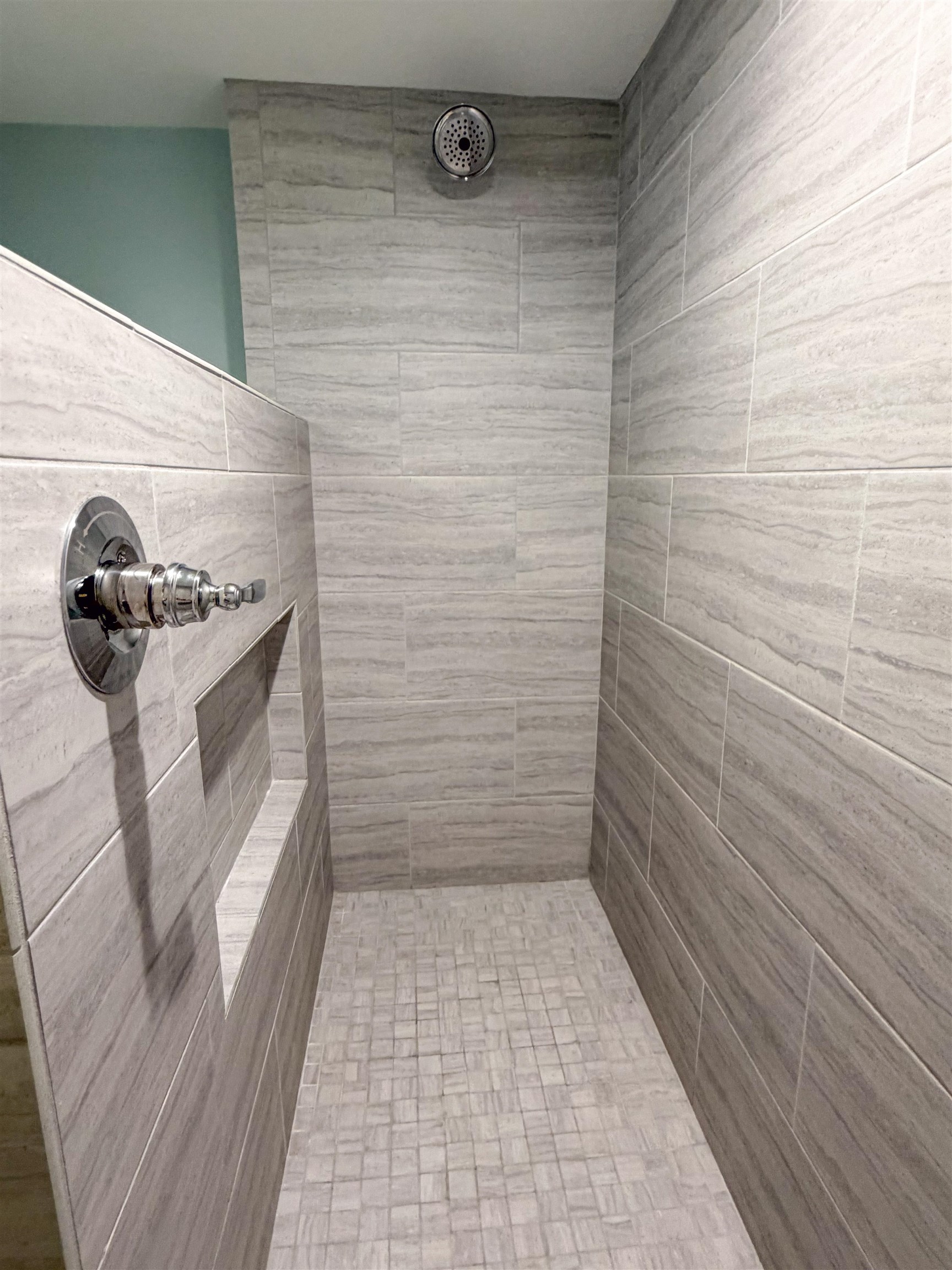 8560 Queensway Blvd. Property Photo 21