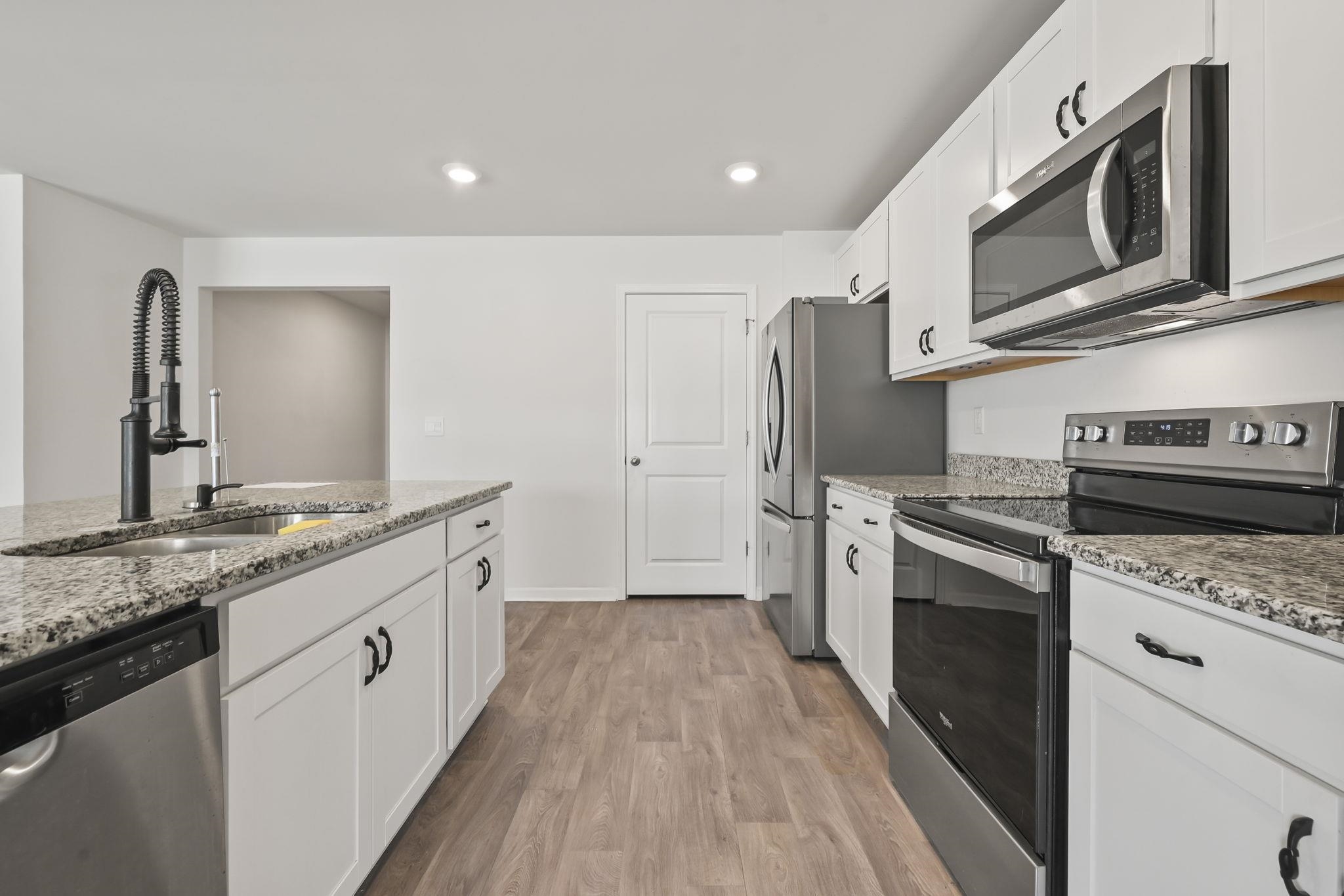 187 Seasons Trace Loop Property Photo 8