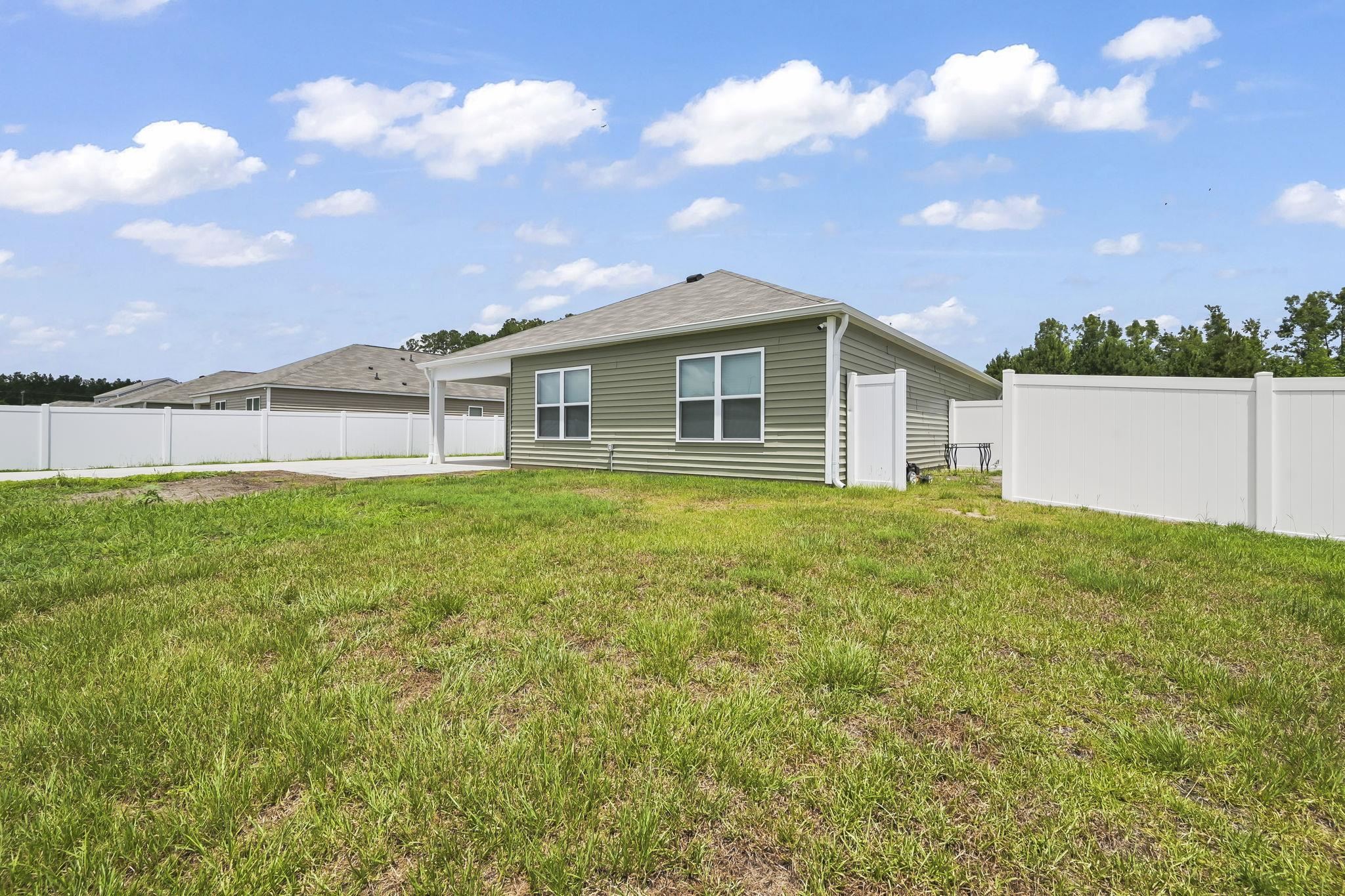 187 Seasons Trace Loop Property Photo 31