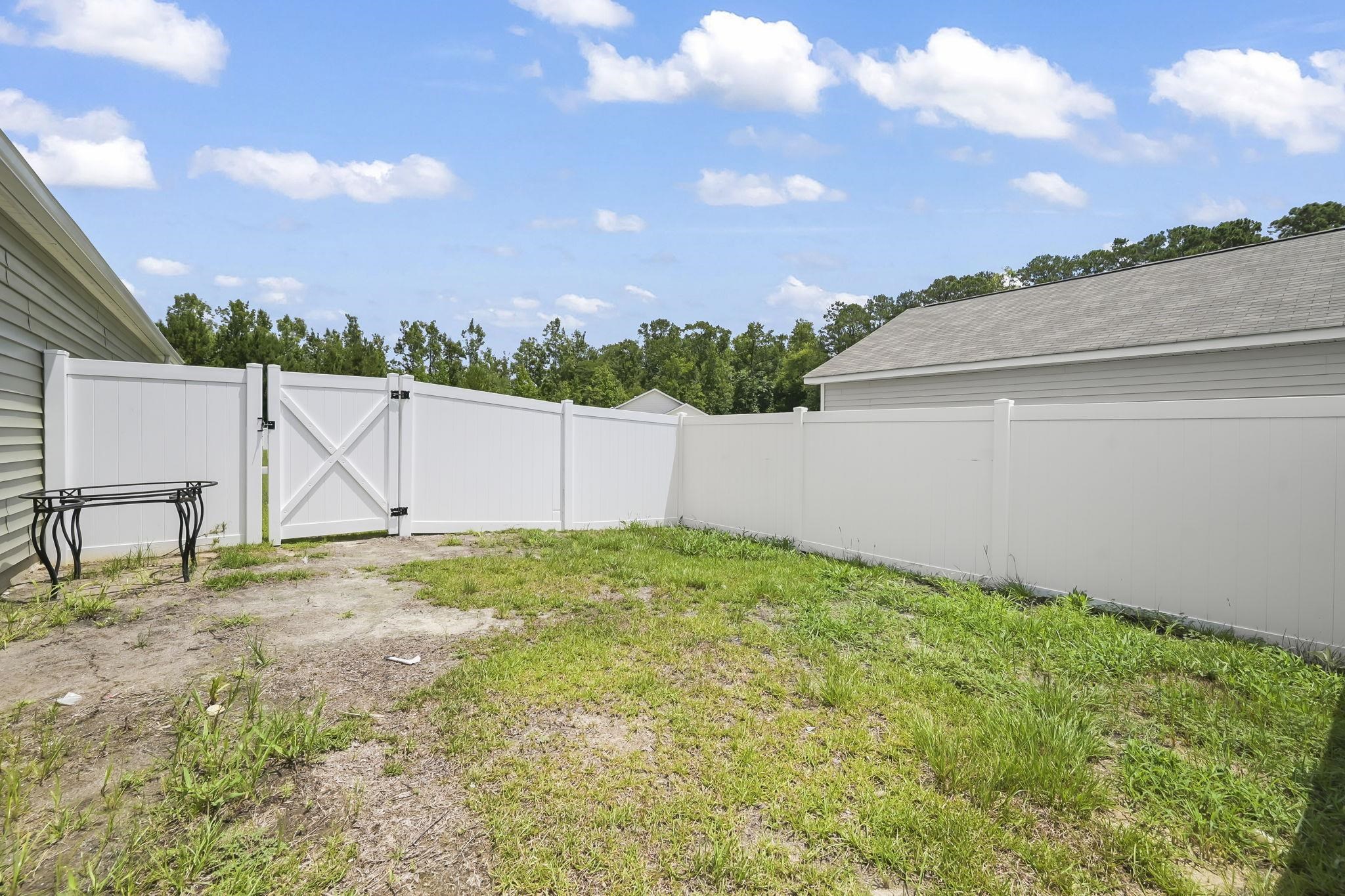 187 Seasons Trace Loop Property Photo 33